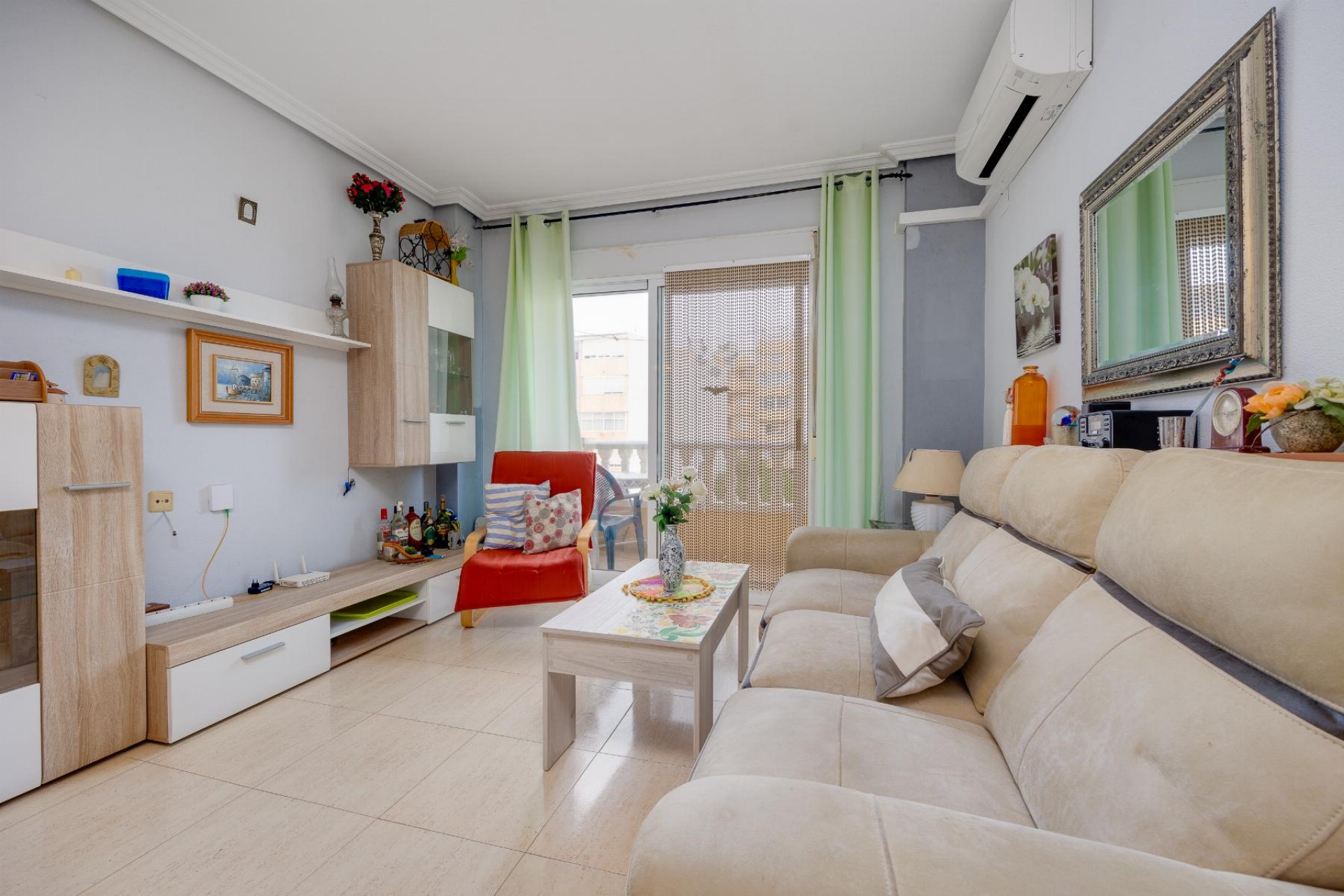 D'occasion - Appartement -
Torrevieja - Costa Blanca