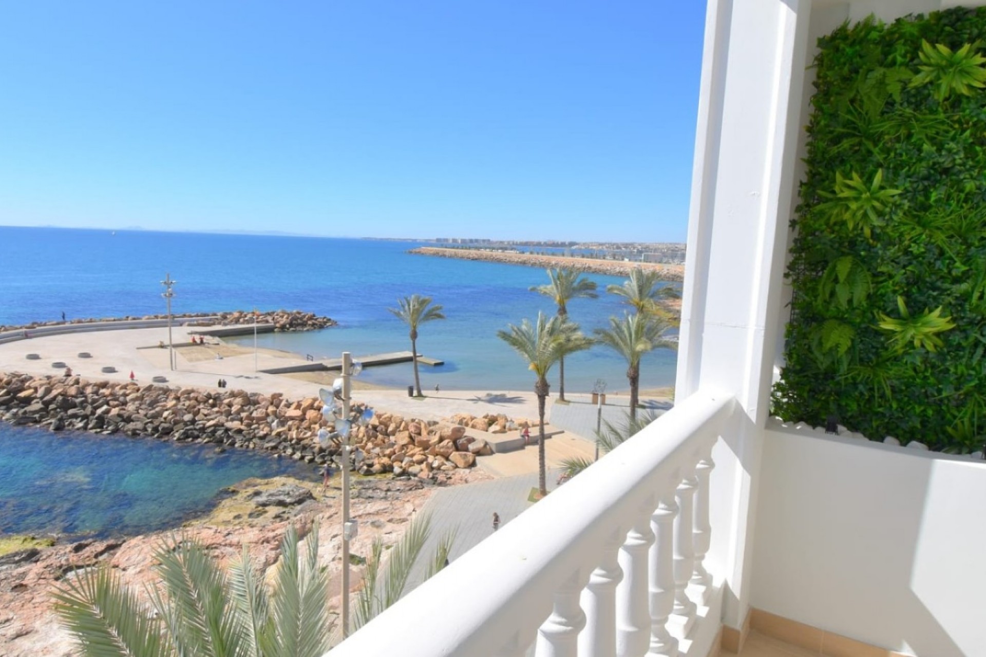 D'occasion - Appartement -
Torrevieja - Costa Blanca