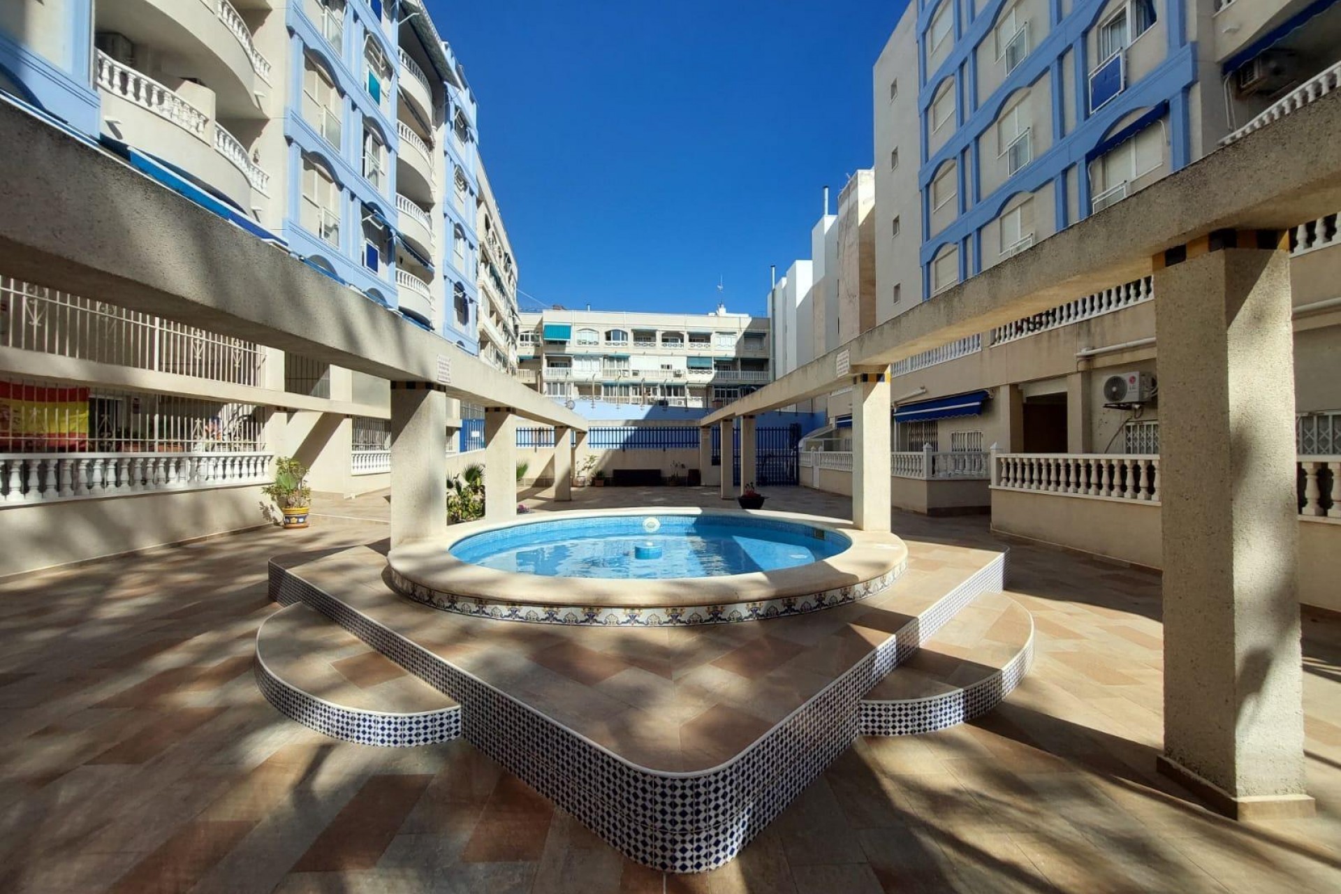 D'occasion - Appartement -
Torrevieja - Costa Blanca