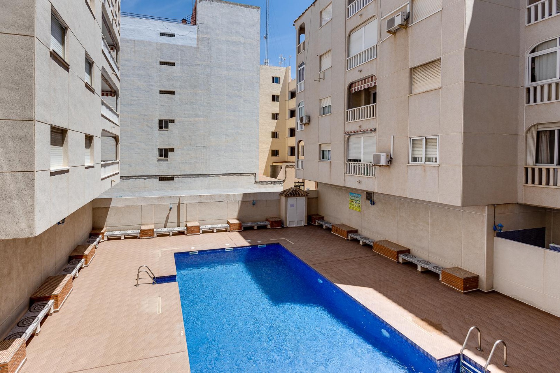 D'occasion - Appartement -
Torrevieja - Costa Blanca