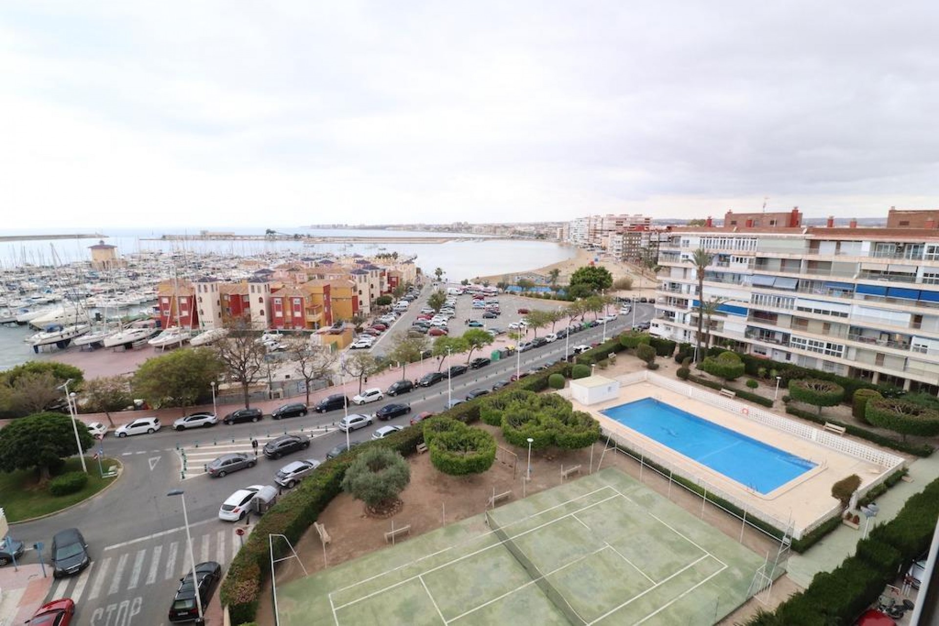 D'occasion - Appartement -
Torrevieja - Costa Blanca