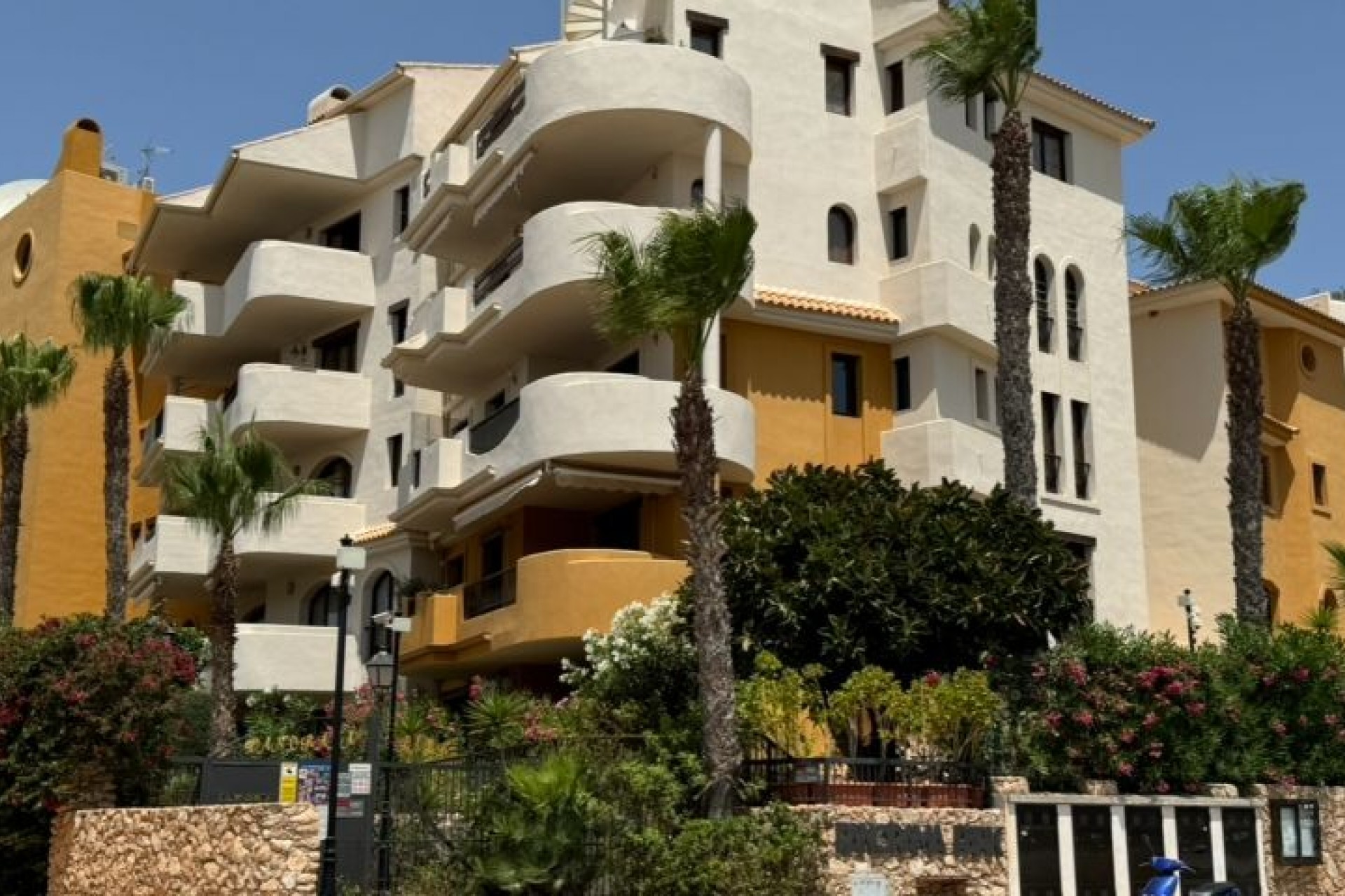 D'occasion - Appartement -
Torrevieja - Costa Blanca