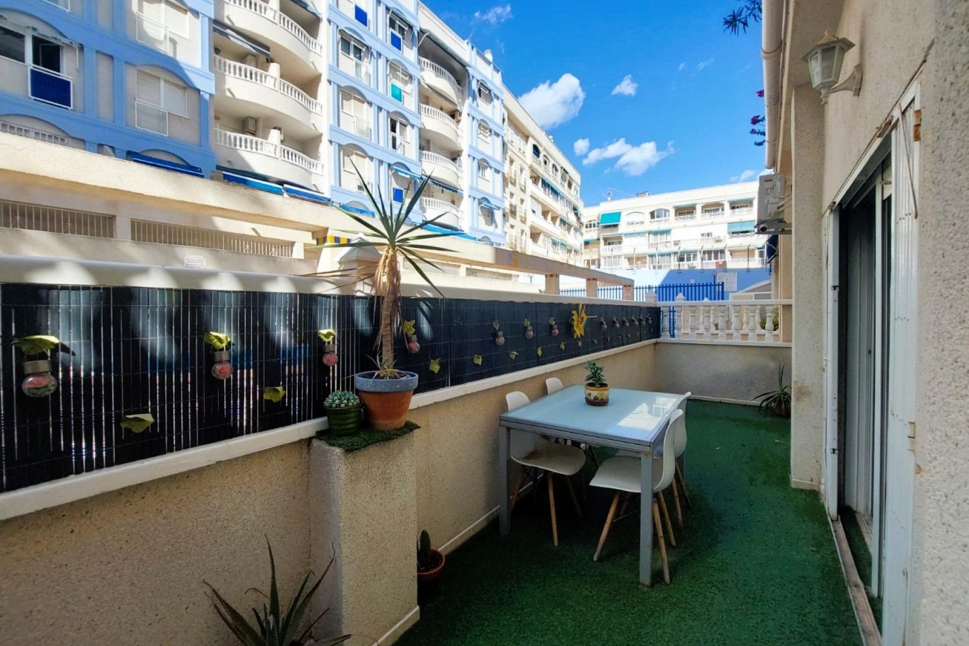 D'occasion - Appartement -
Torrevieja - Costa Blanca