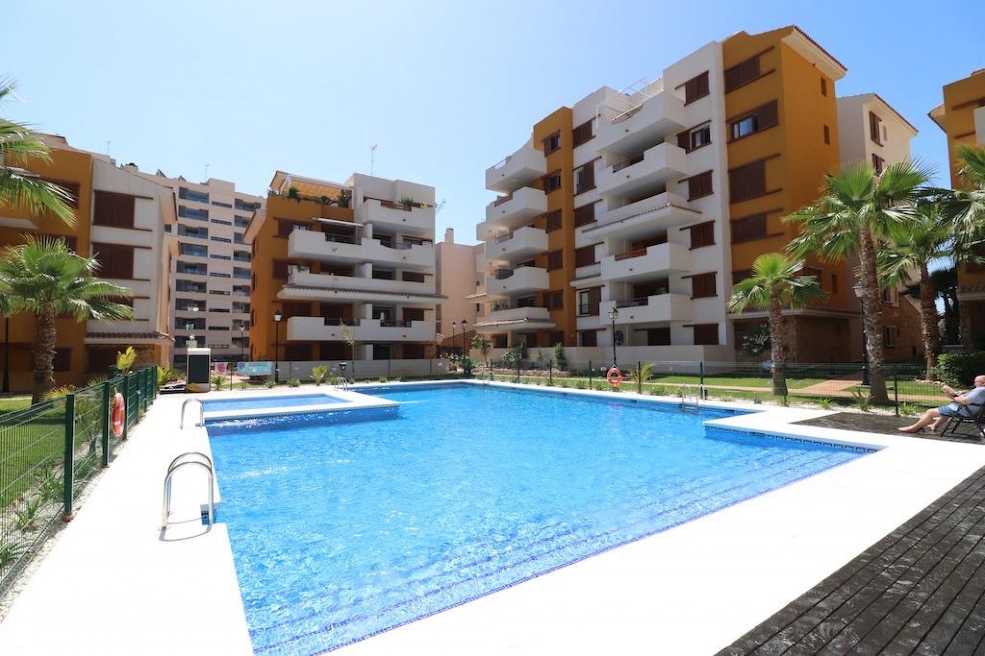 D'occasion - Appartement -
Torrevieja - Costa Blanca