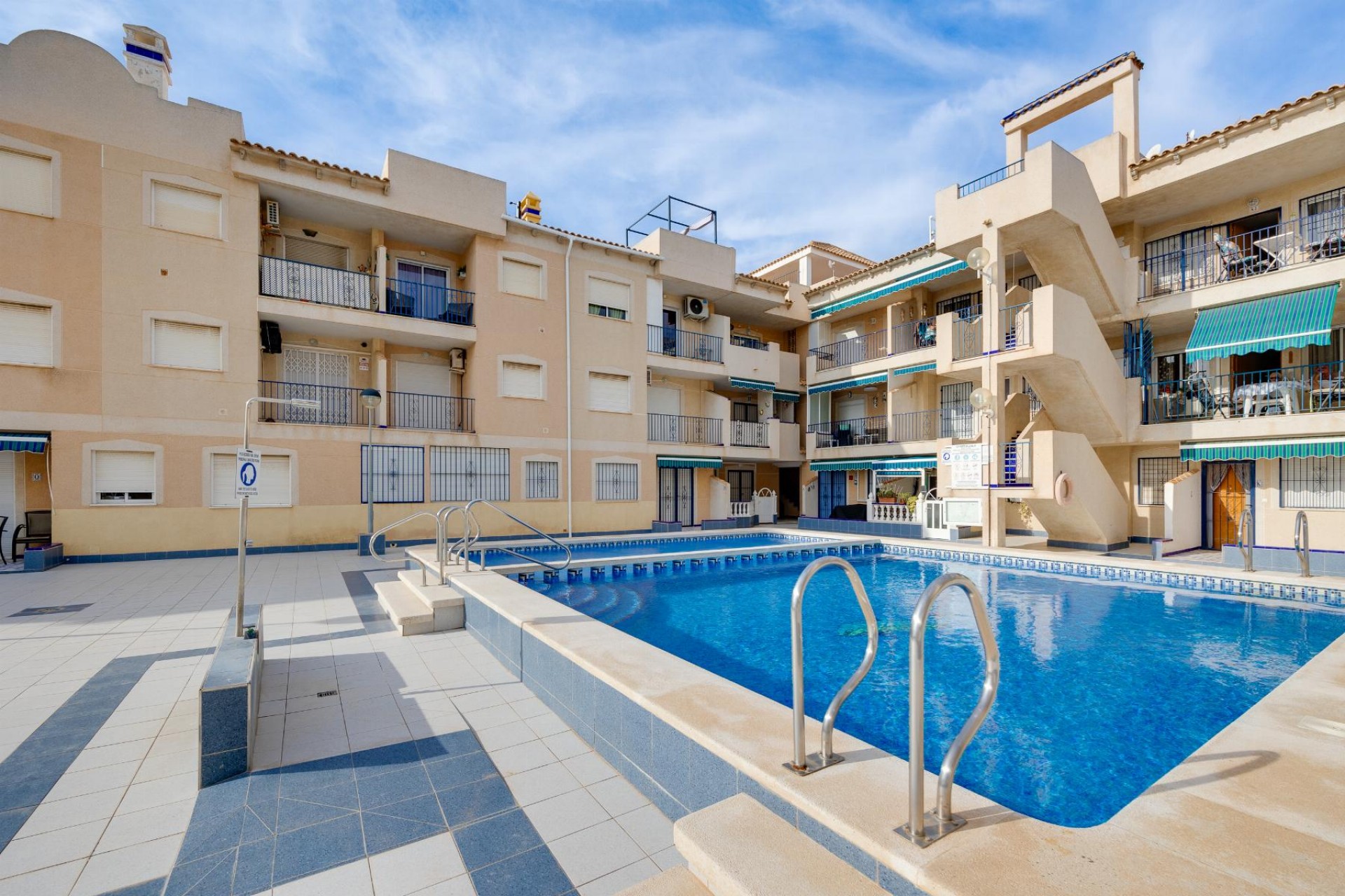 D'occasion - Appartement -
Torrevieja - Costa Blanca