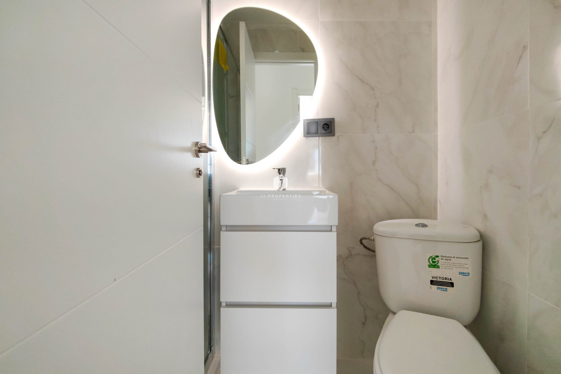 D'occasion - Appartement -
Torrevieja - Costa Blanca