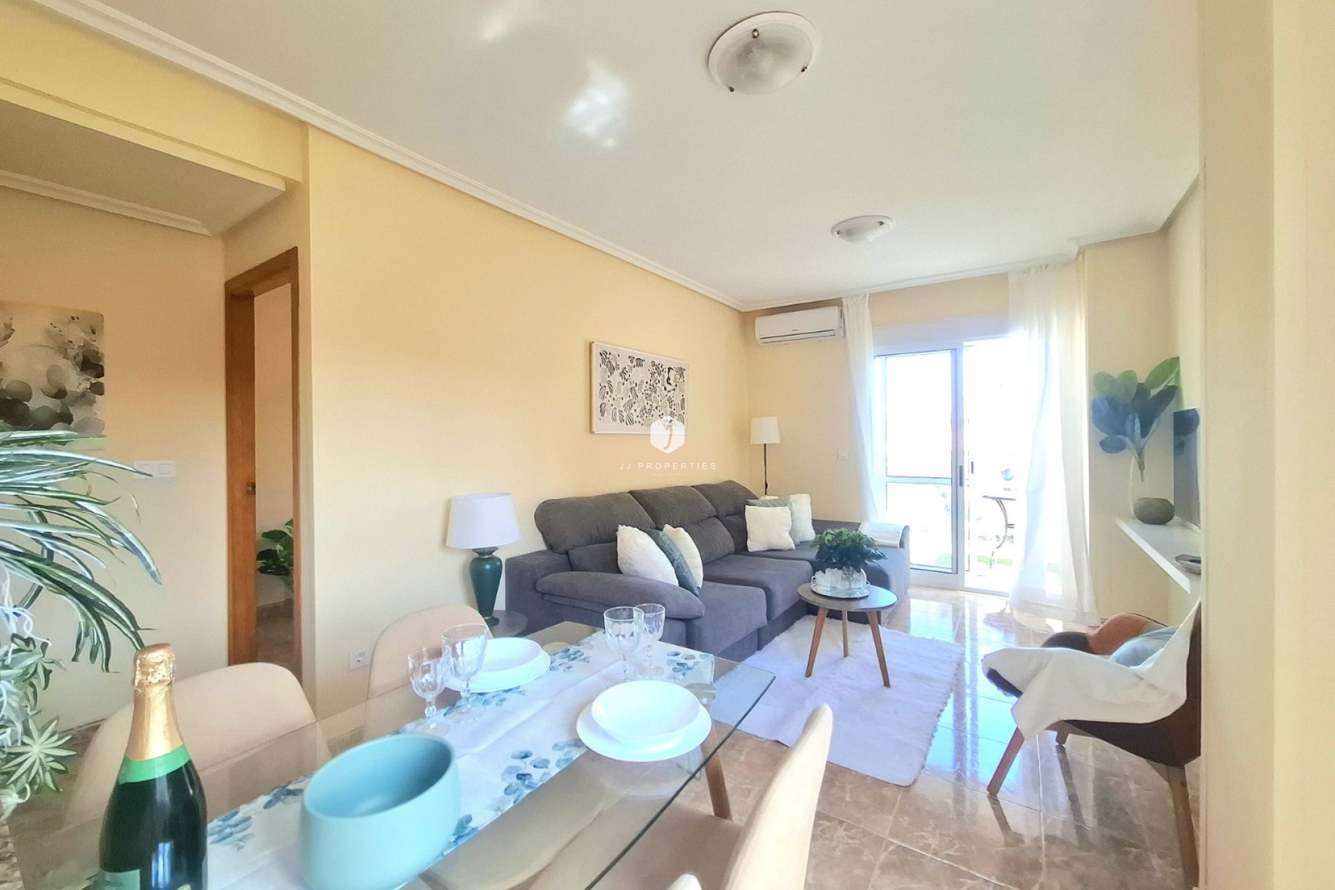 D'occasion - Appartement -
Torrevieja - Costa Blanca