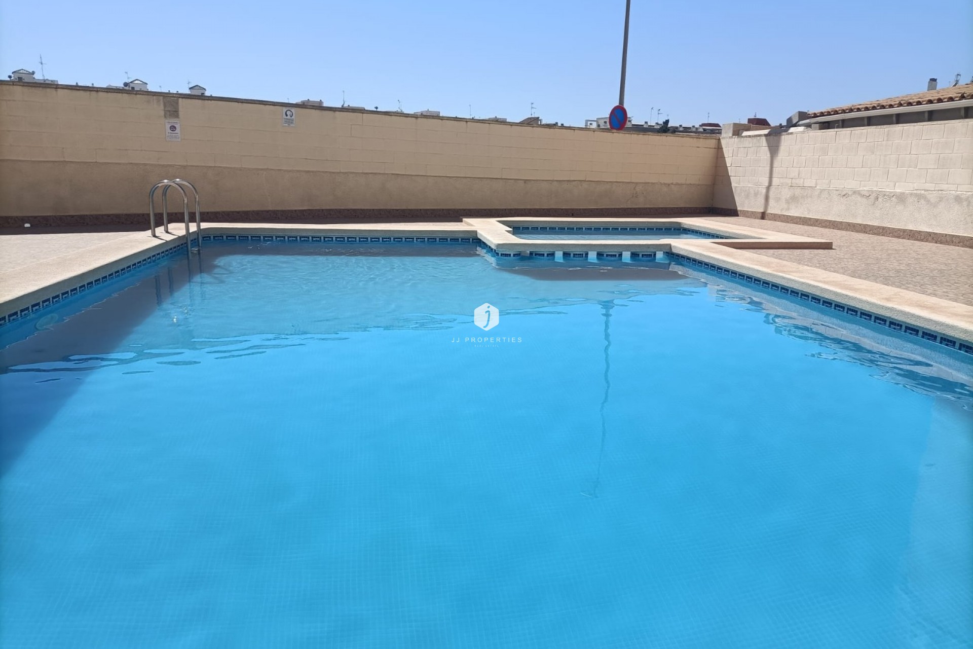 D'occasion - Appartement -
Torrevieja - Costa Blanca