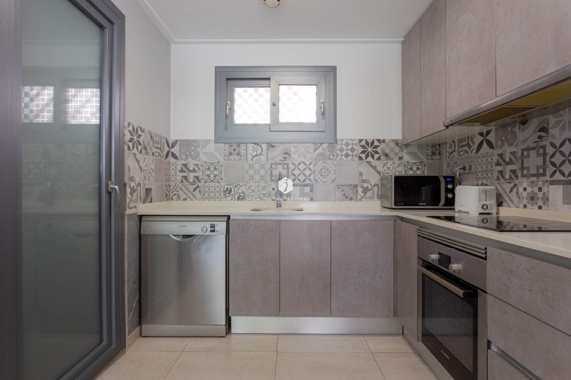 D'occasion - Appartement -
Torrevieja - Costa Blanca