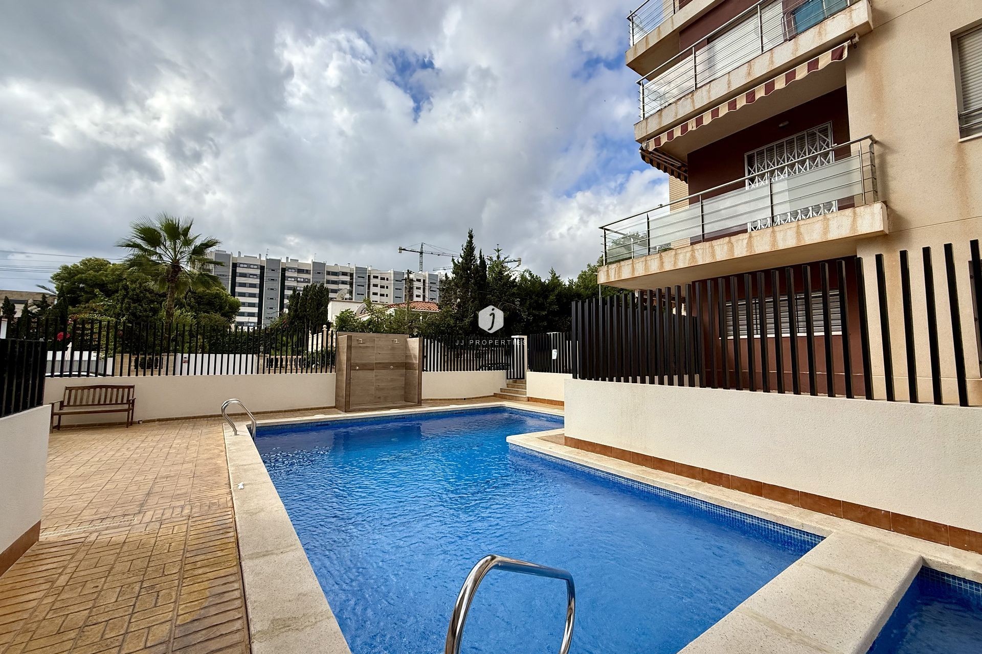 D'occasion - Appartement -
Torrevieja - Costa Blanca