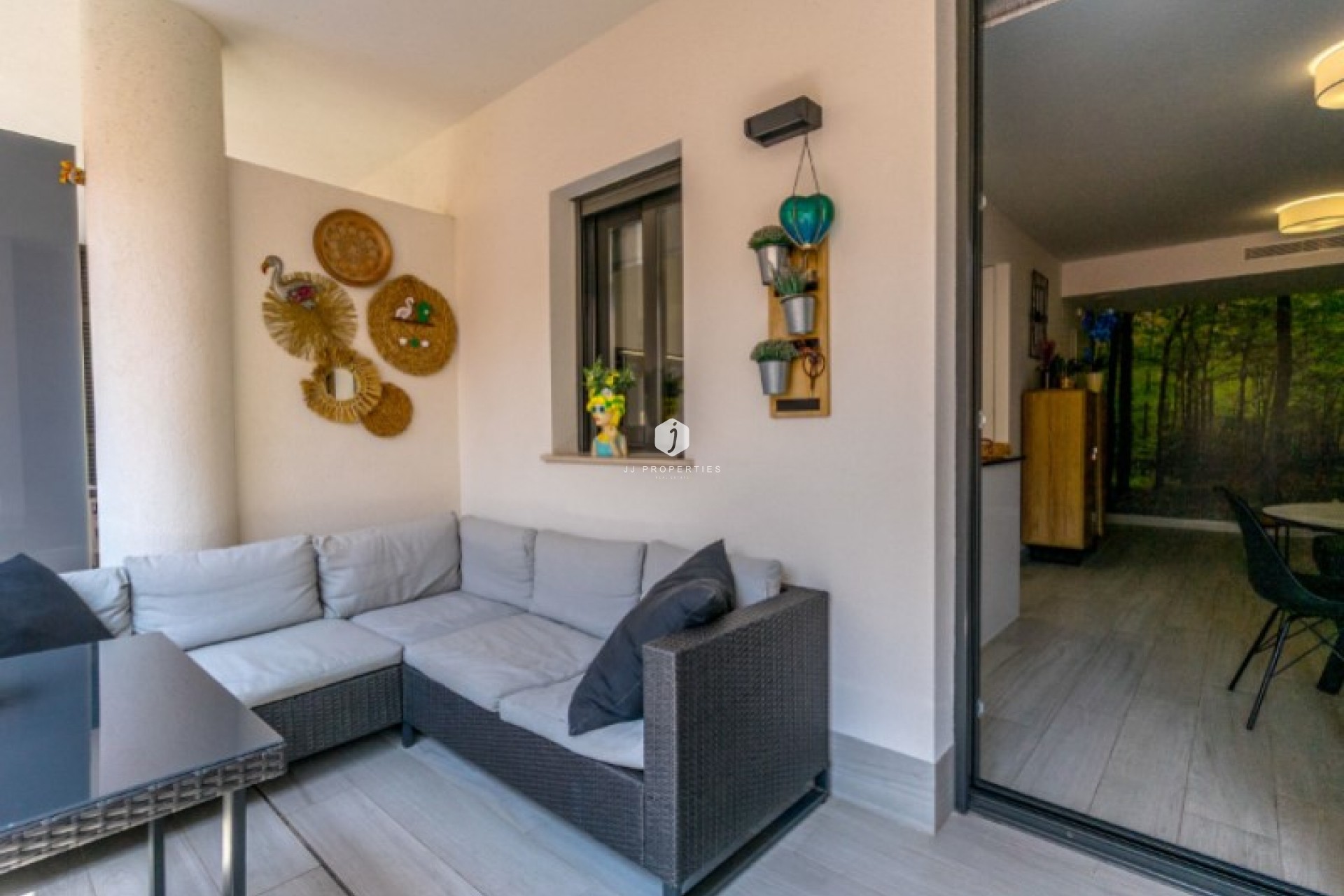 D'occasion - Appartement -
Torrevieja - Costa Blanca