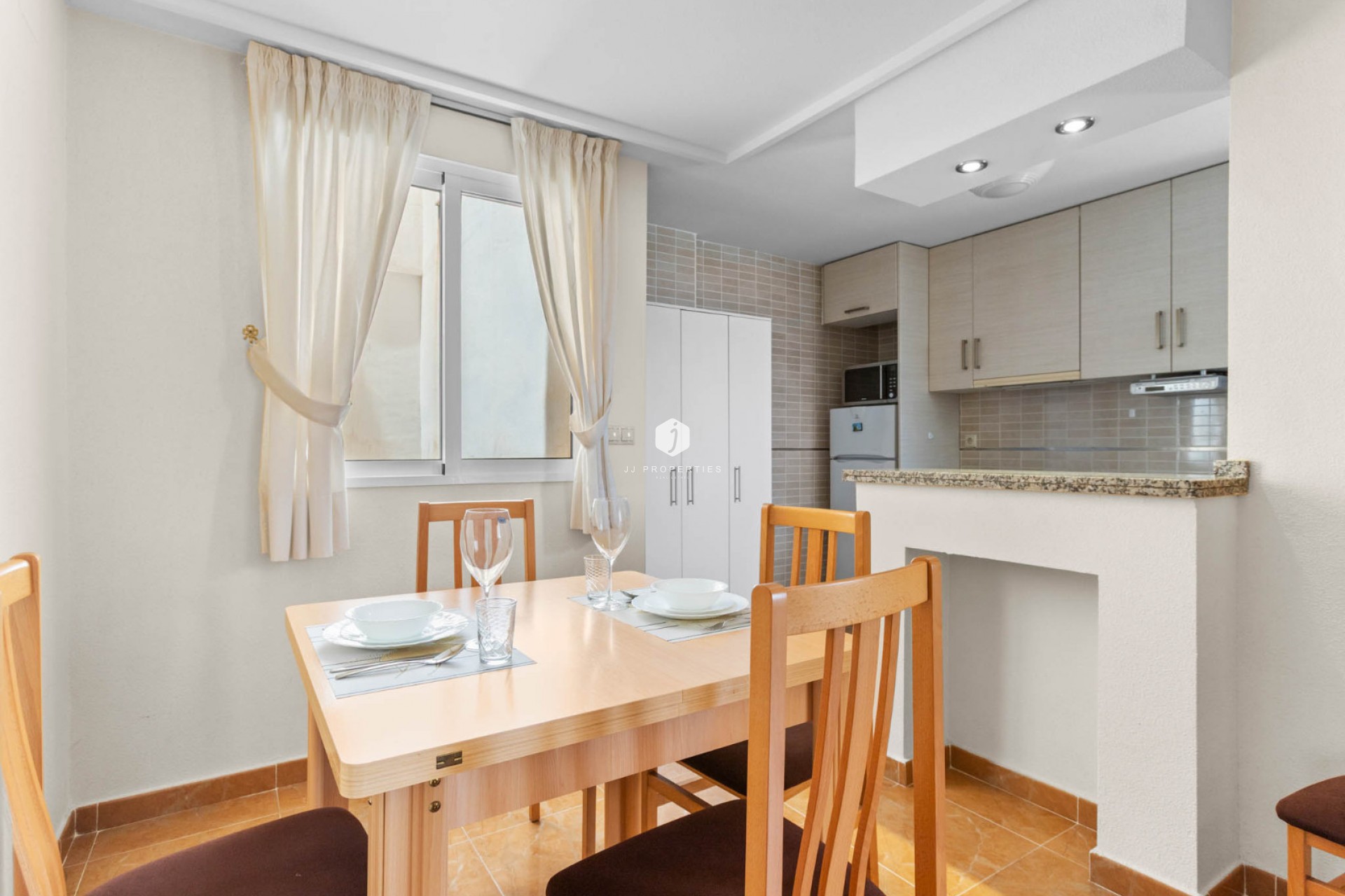 D'occasion - Appartement -
Torrevieja - Costa Blanca