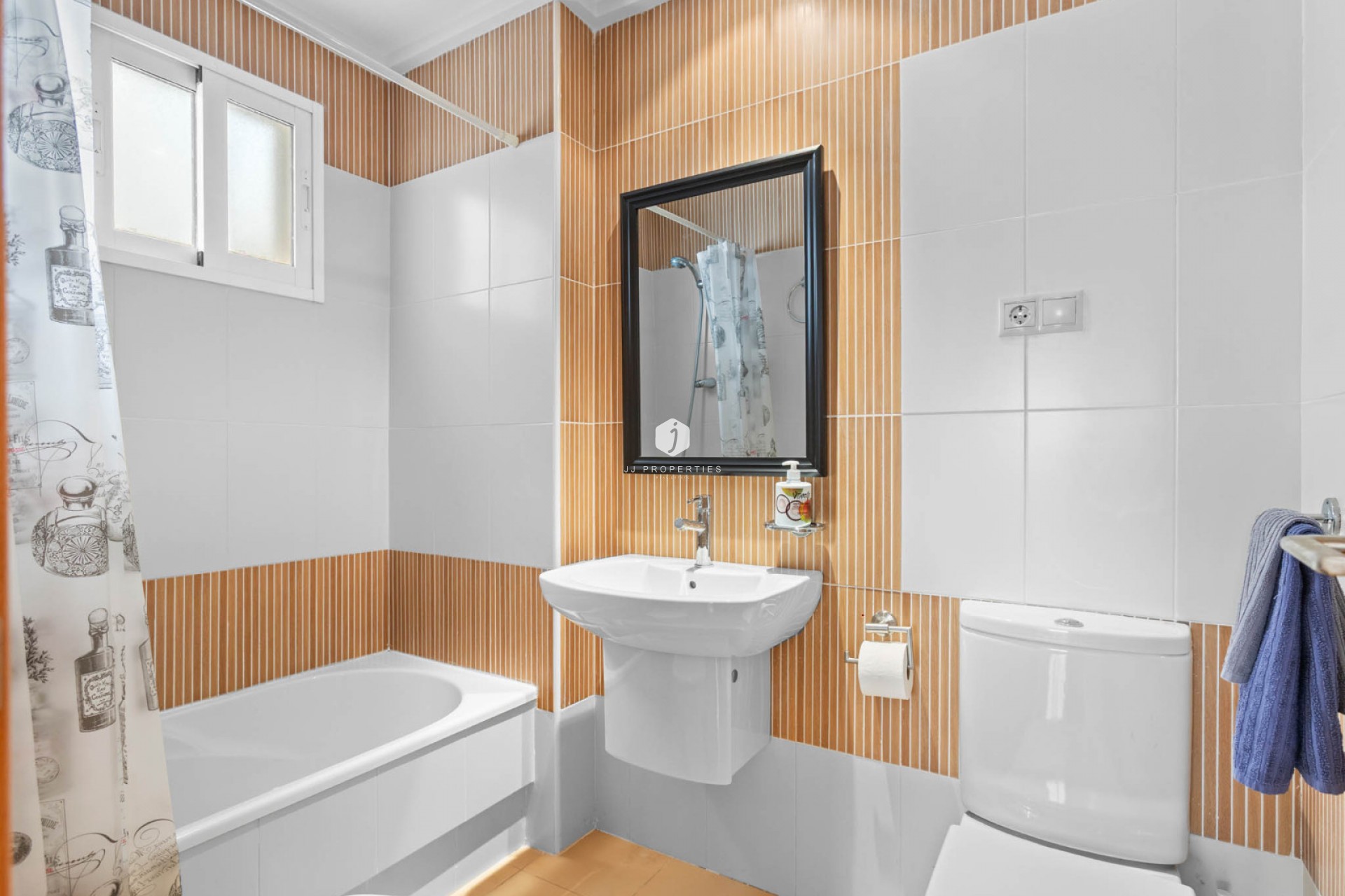 D'occasion - Appartement -
Torrevieja - Costa Blanca