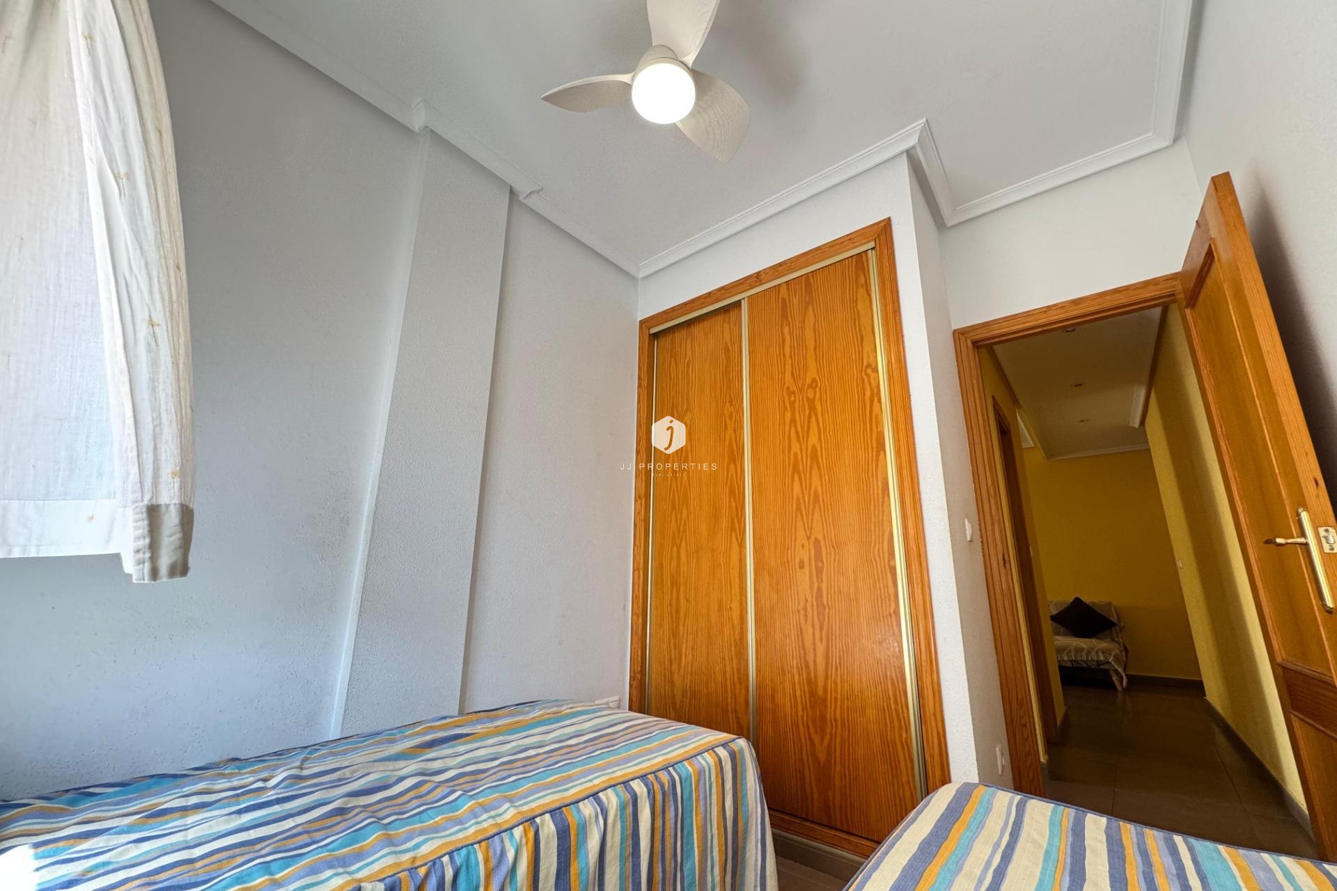 D'occasion - Appartement -
Torrevieja - Costa Blanca