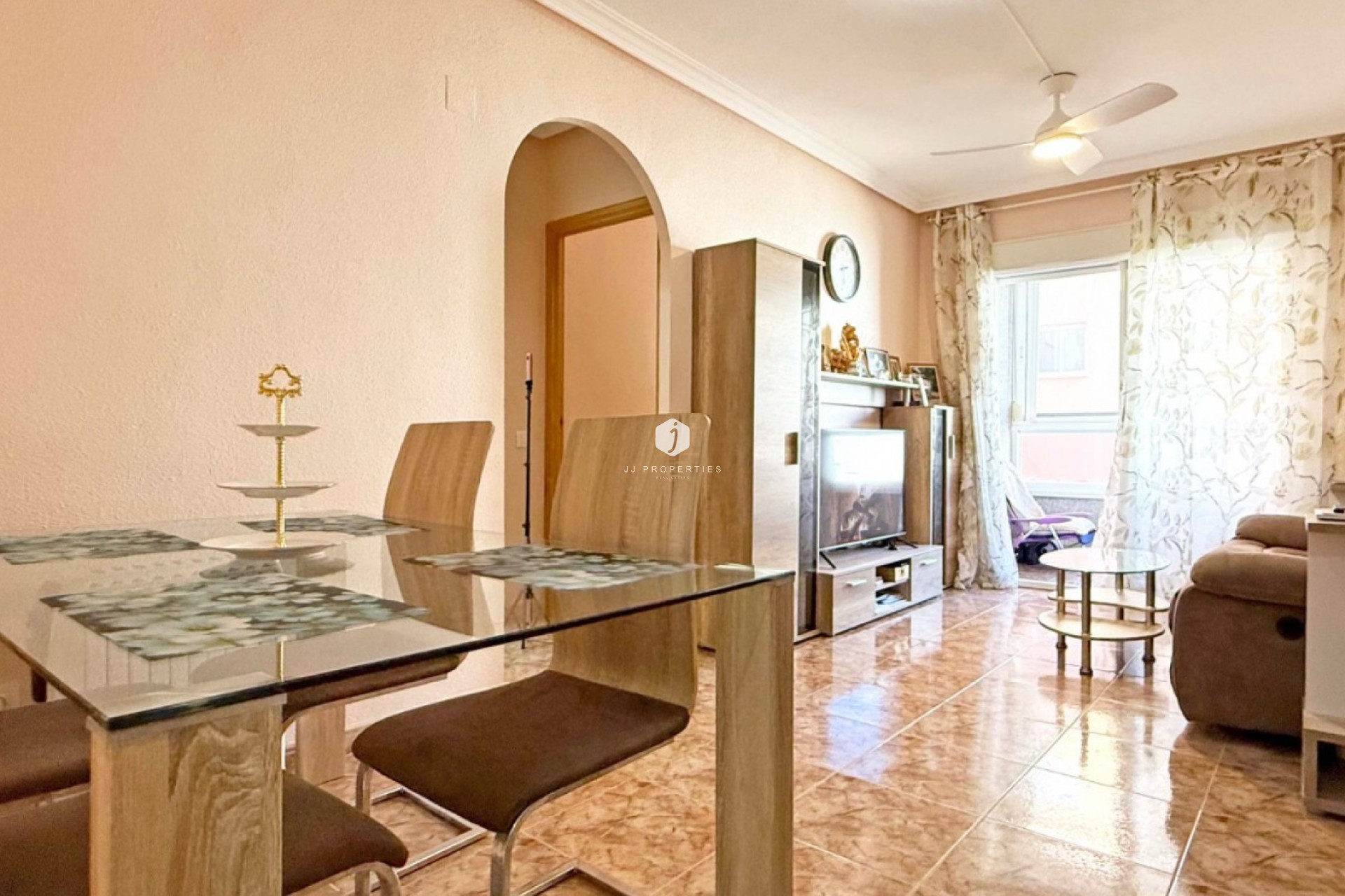 D'occasion - Appartement -
Torrevieja - Costa Blanca