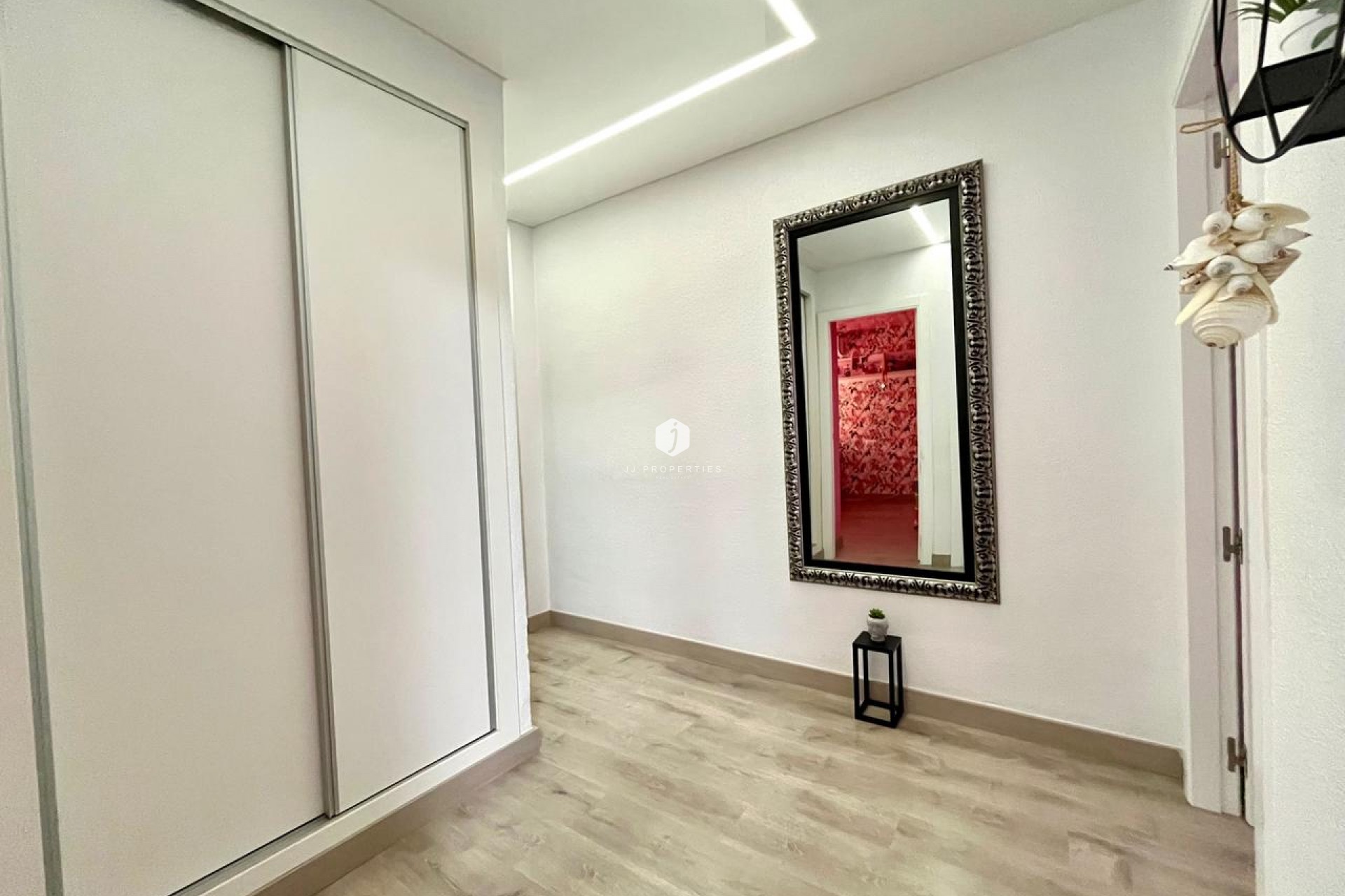 D'occasion - Appartement -
Torrevieja - Costa Blanca