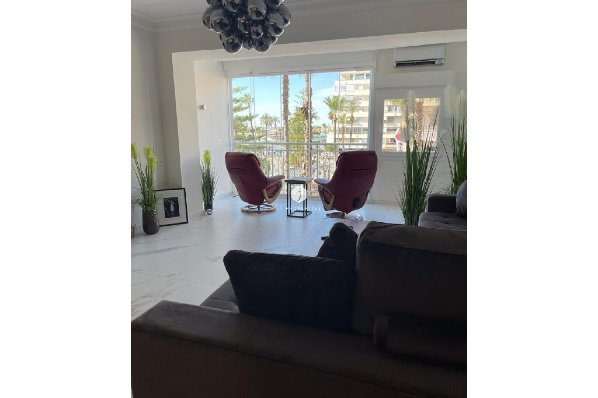 D'occasion - Appartement -
Torrevieja - Costa Blanca