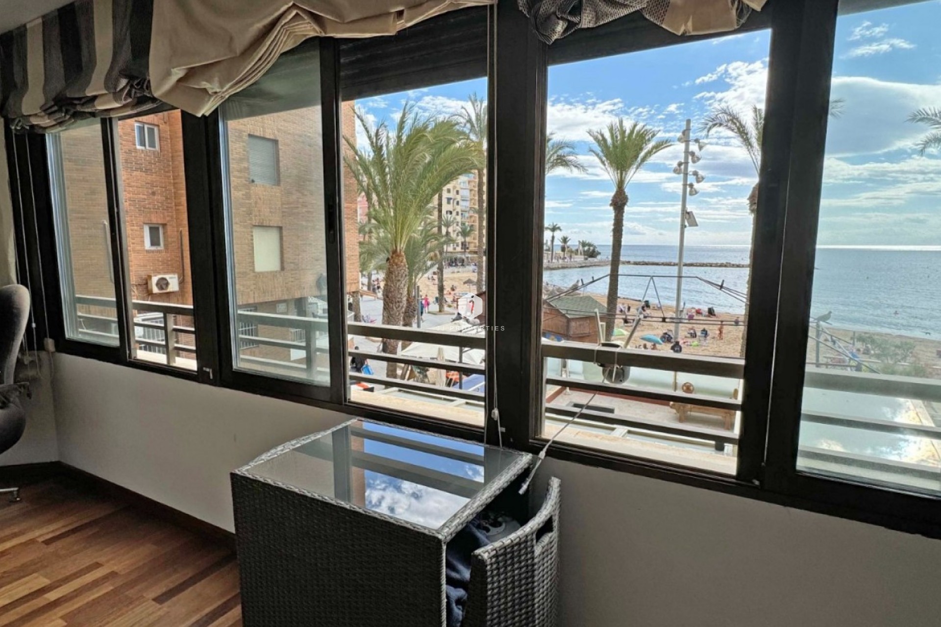 D'occasion - Appartement -
Torrevieja - Costa Blanca