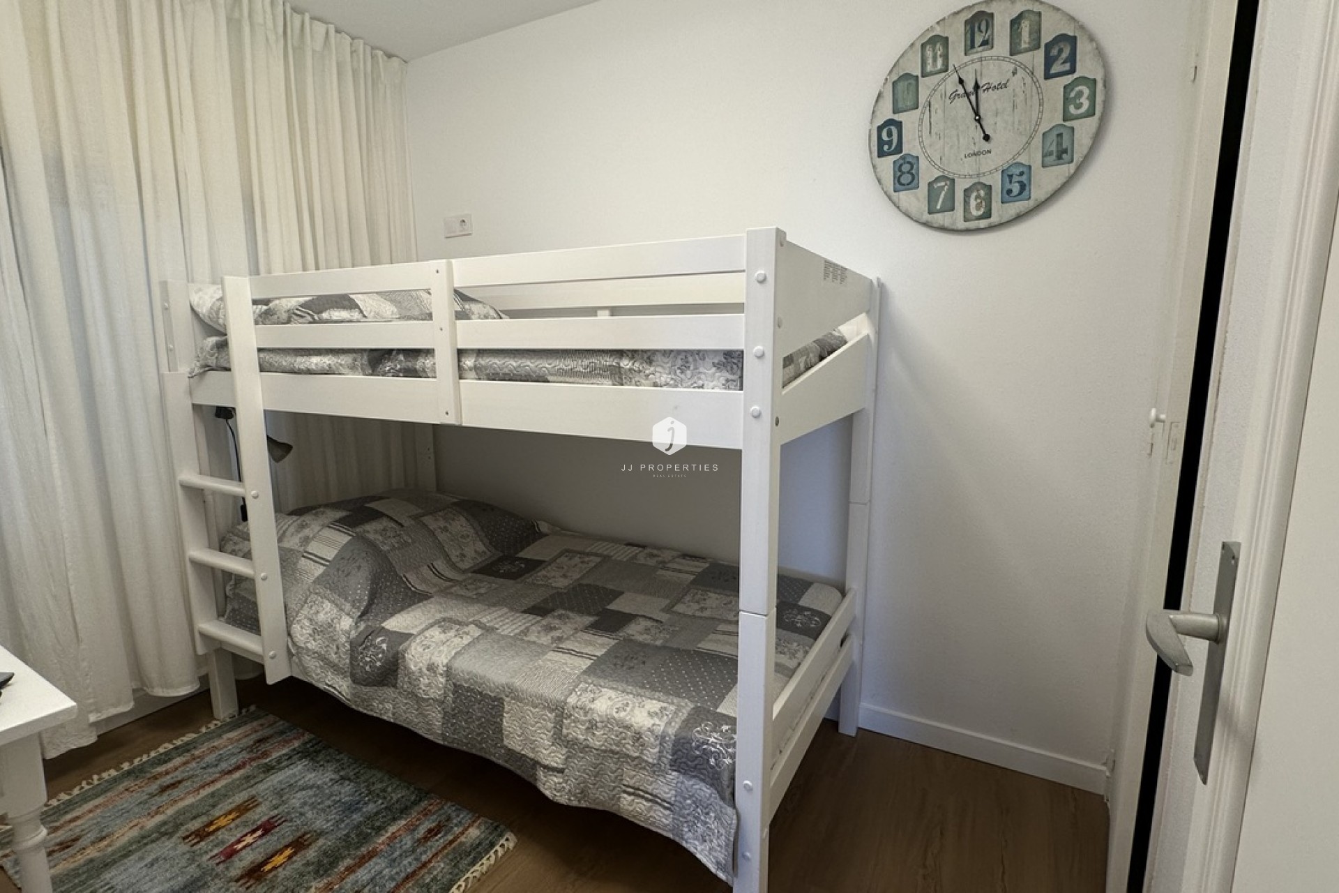 D'occasion - Appartement -
Torrevieja - Costa Blanca