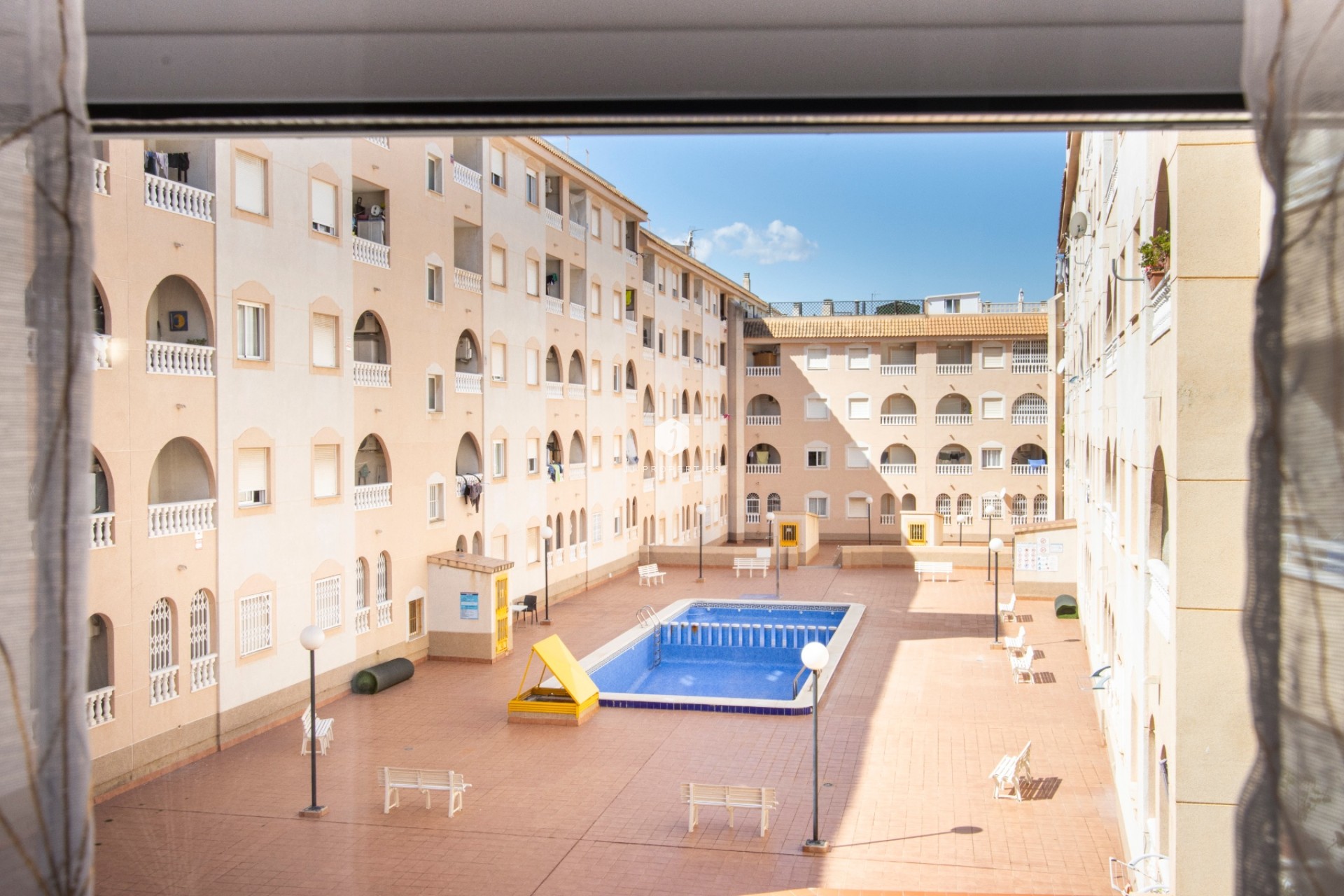 D'occasion - Appartement -
Torrevieja - Costa Blanca