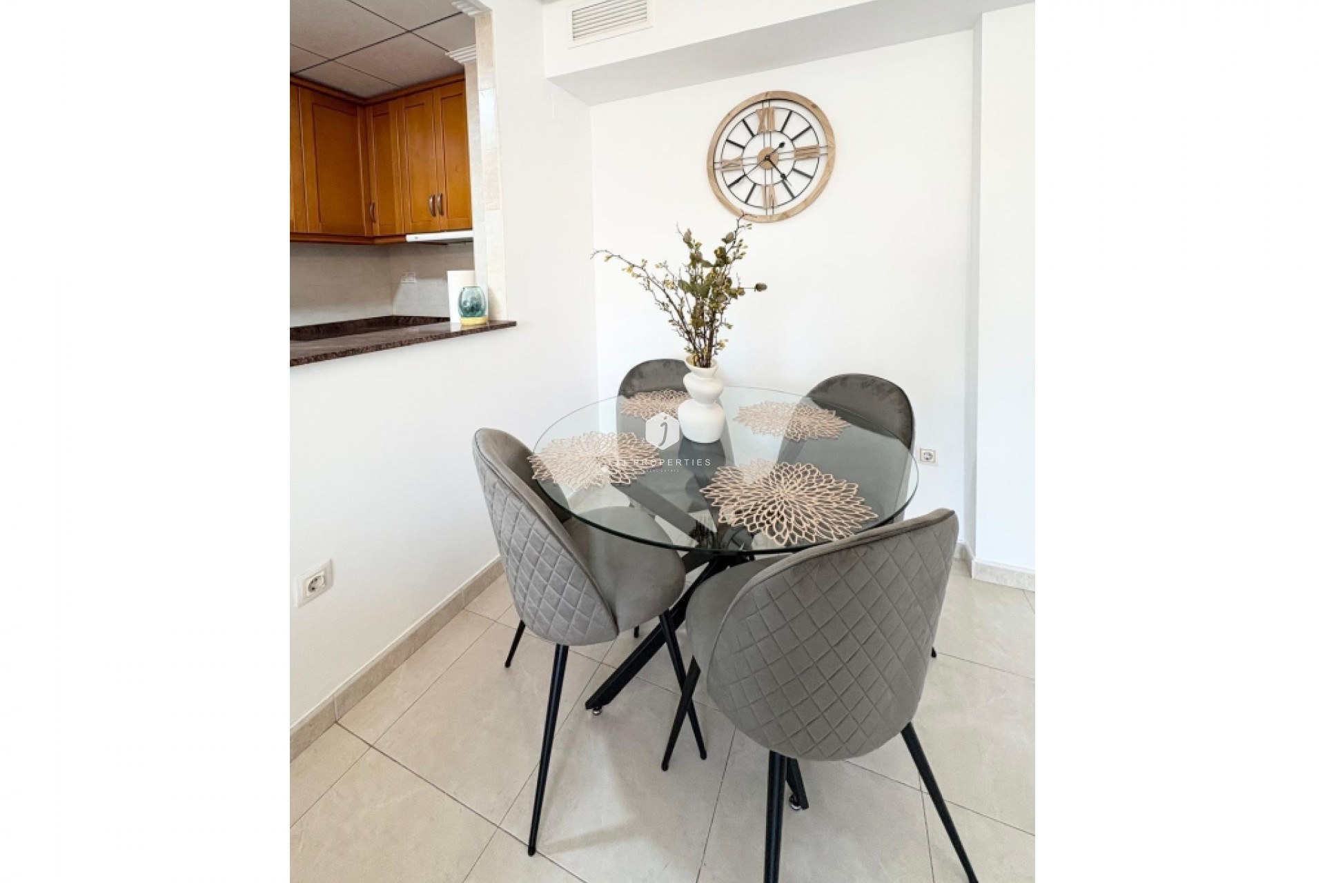 D'occasion - Appartement -
Torrevieja - Costa Blanca