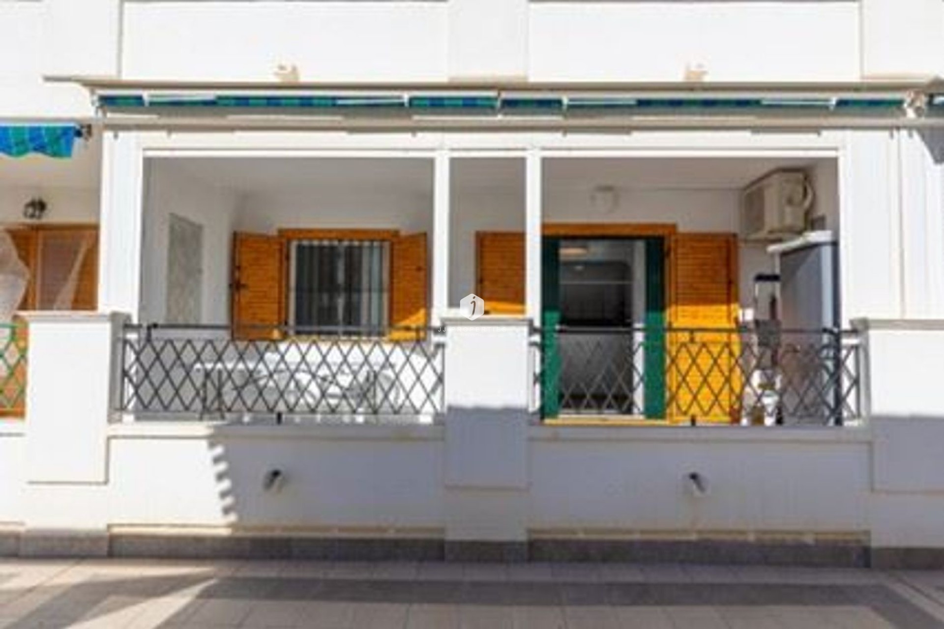 D'occasion - Appartement -
Torrevieja - Costa Blanca