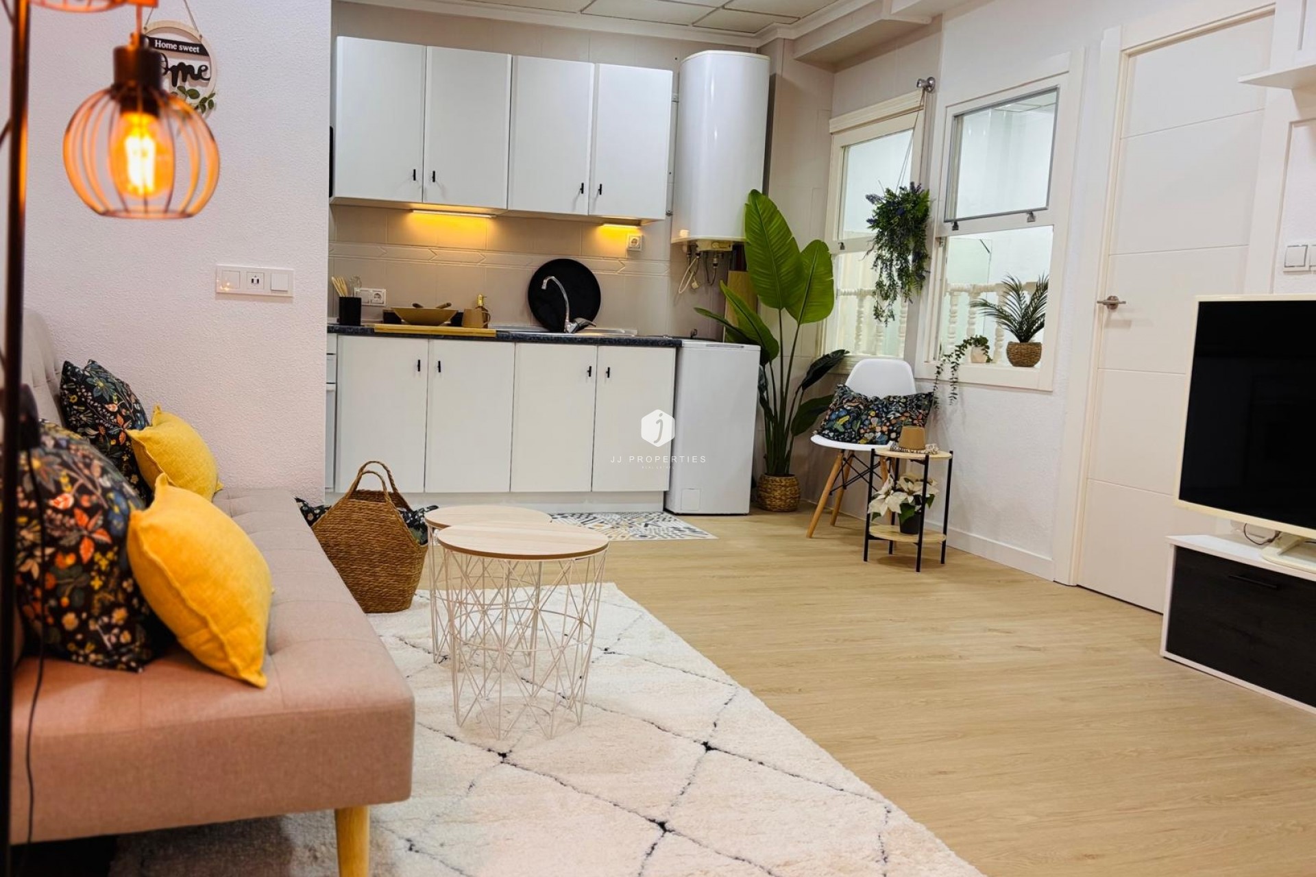 D'occasion - Appartement -
Torrevieja - Costa Blanca