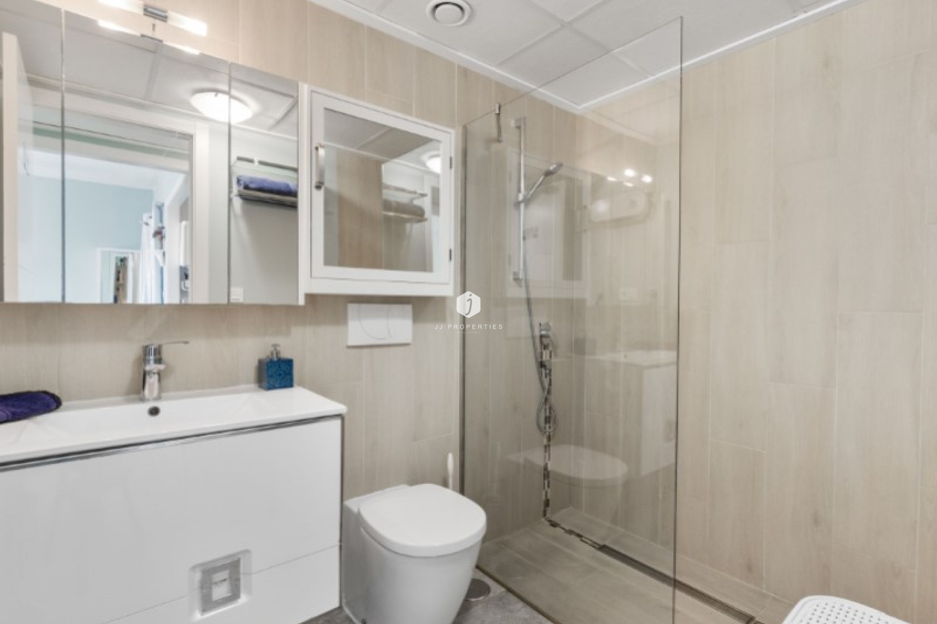 D'occasion - Appartement -
Torrevieja - Costa Blanca