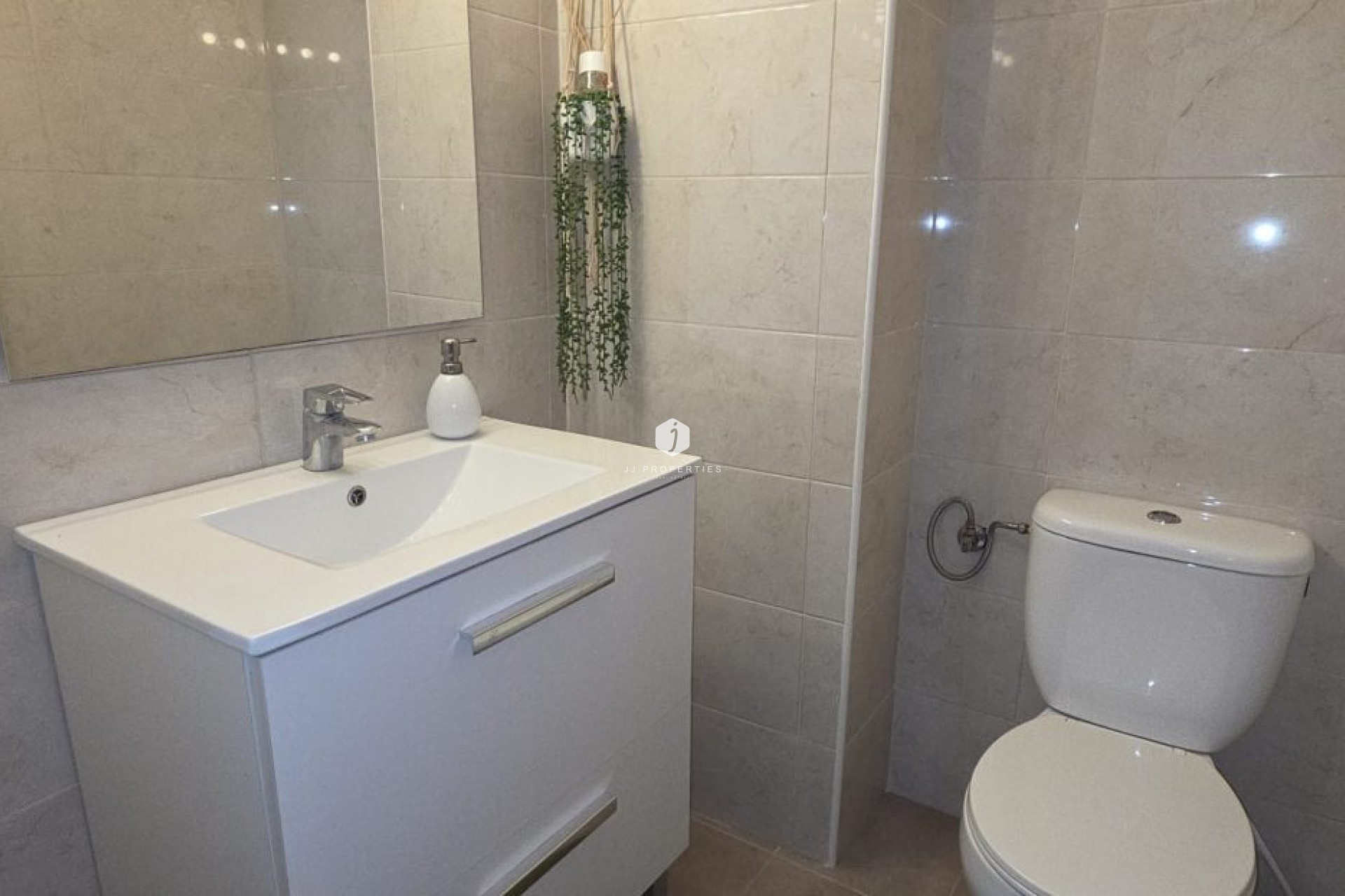 D'occasion - Appartement -
Torrevieja - Costa Blanca