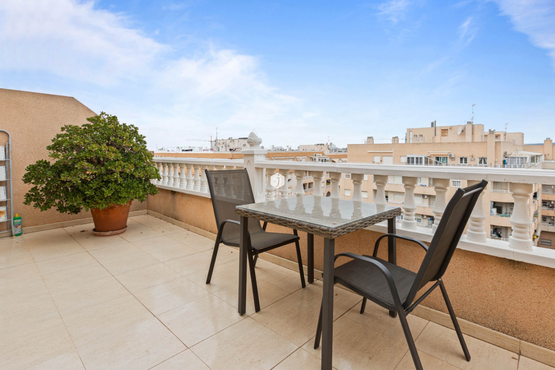 D'occasion - Appartement -
Torrevieja - Costa Blanca