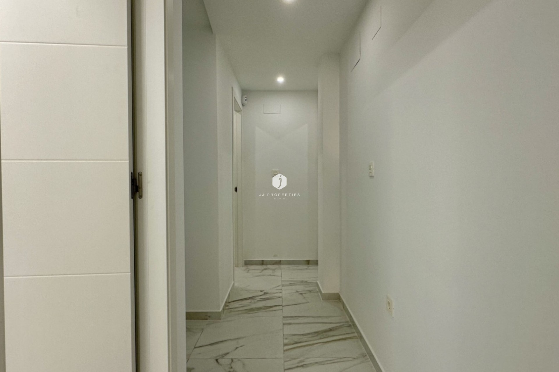 D'occasion - Appartement -
Torrevieja - Costa Blanca