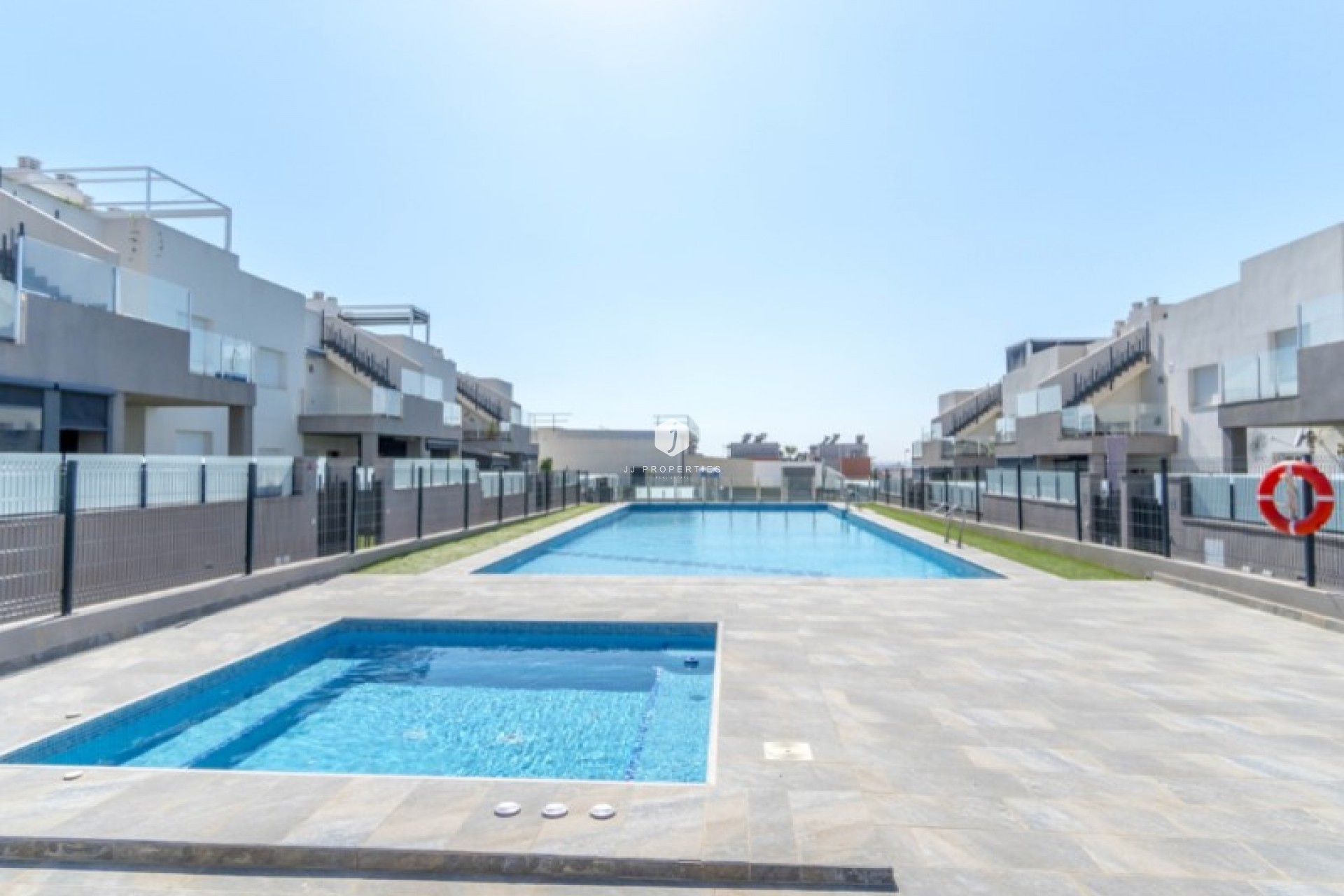 D'occasion - Appartement -
Torrevieja - Costa Blanca