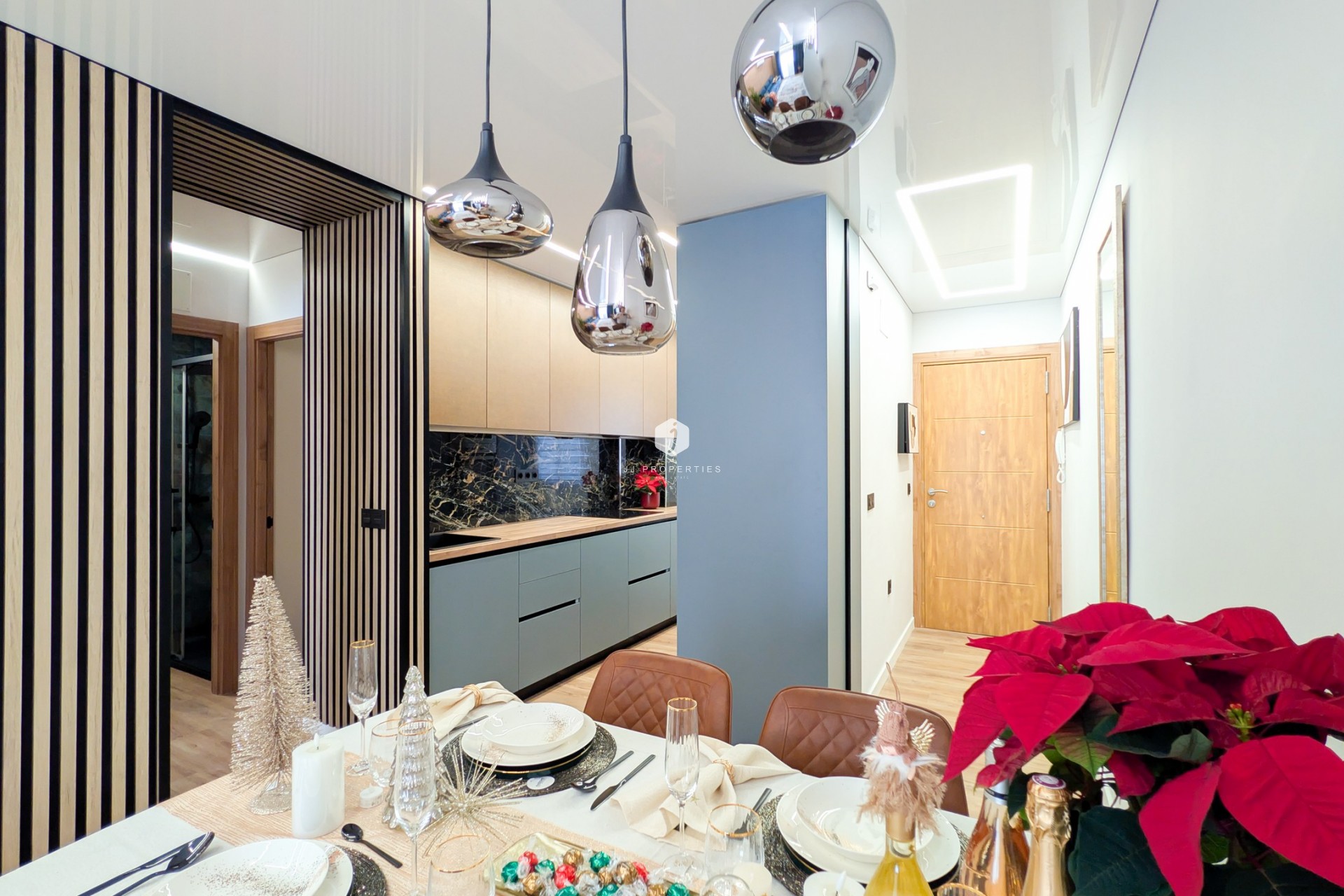 D'occasion - Appartement -
Torrevieja - Costa Blanca