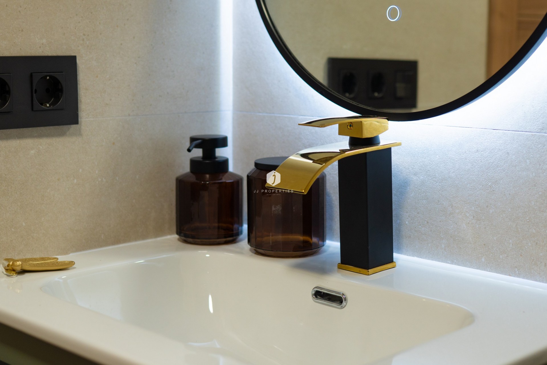 D'occasion - Appartement -
Torrevieja - Costa Blanca