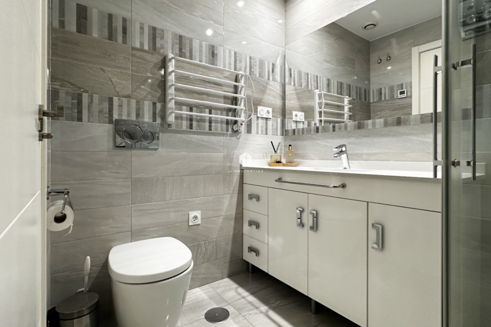 D'occasion - Appartement -
Torrevieja - Costa Blanca