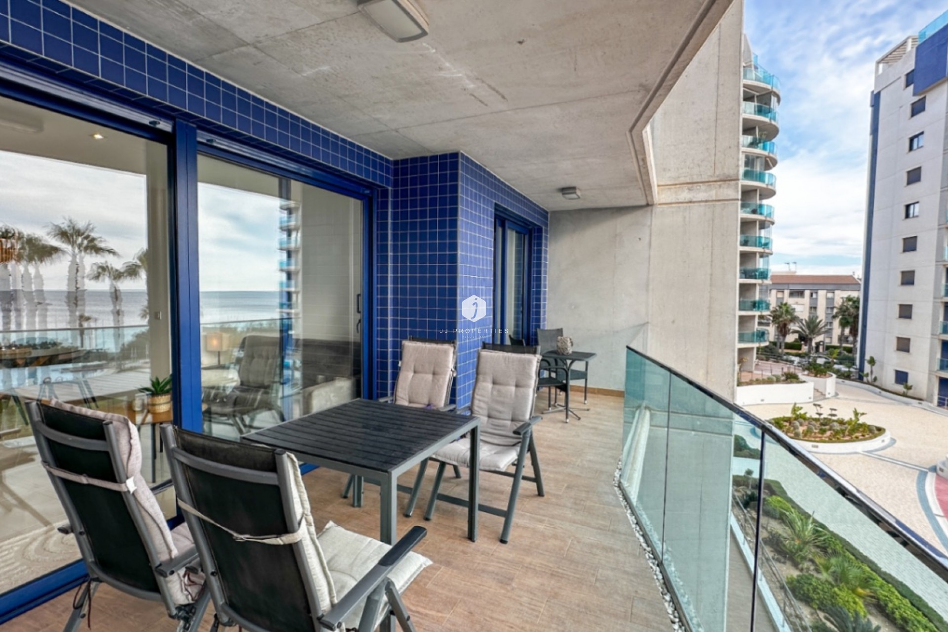 D'occasion - Appartement -
Torrevieja - Costa Blanca