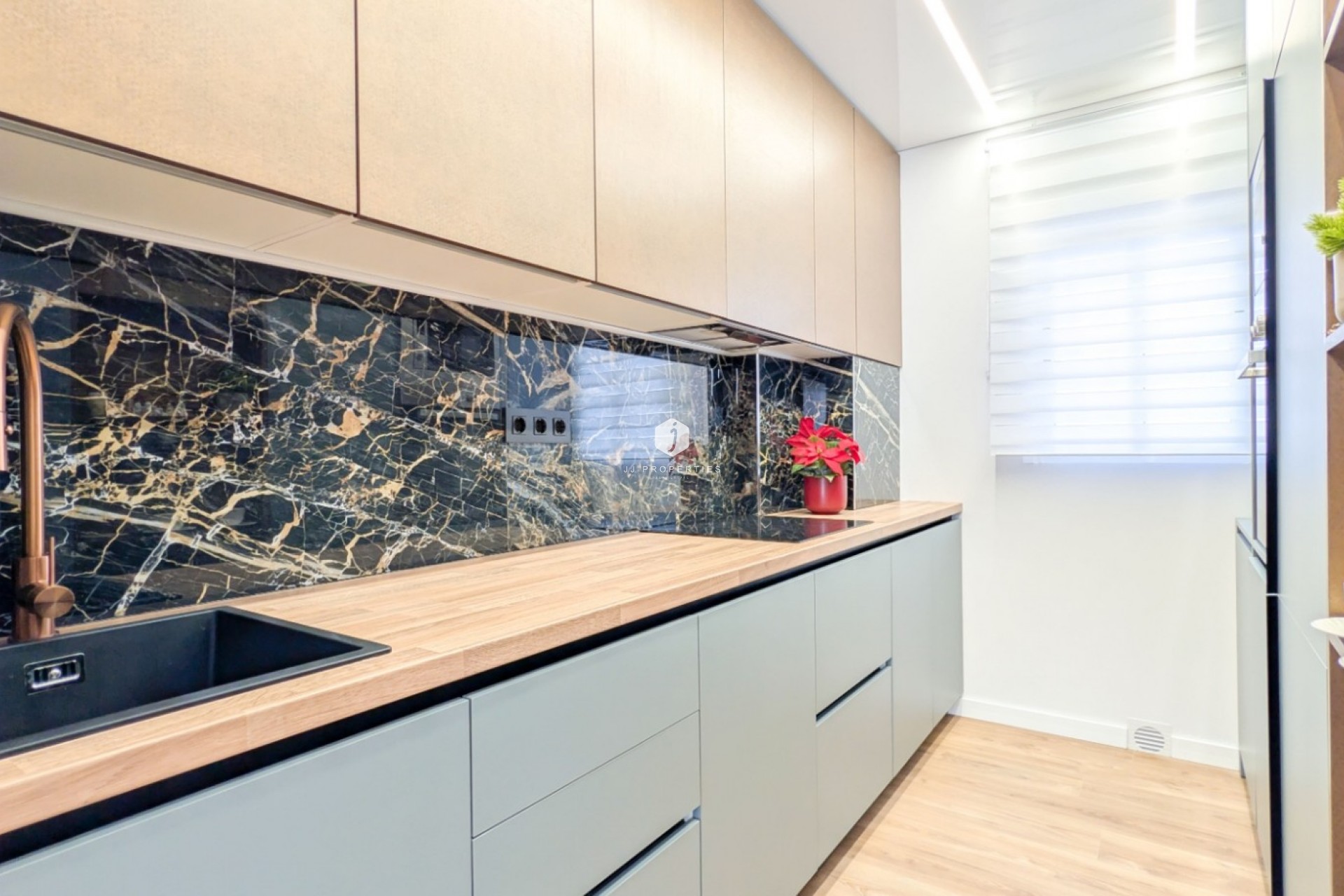 D'occasion - Appartement -
Torrevieja - Costa Blanca