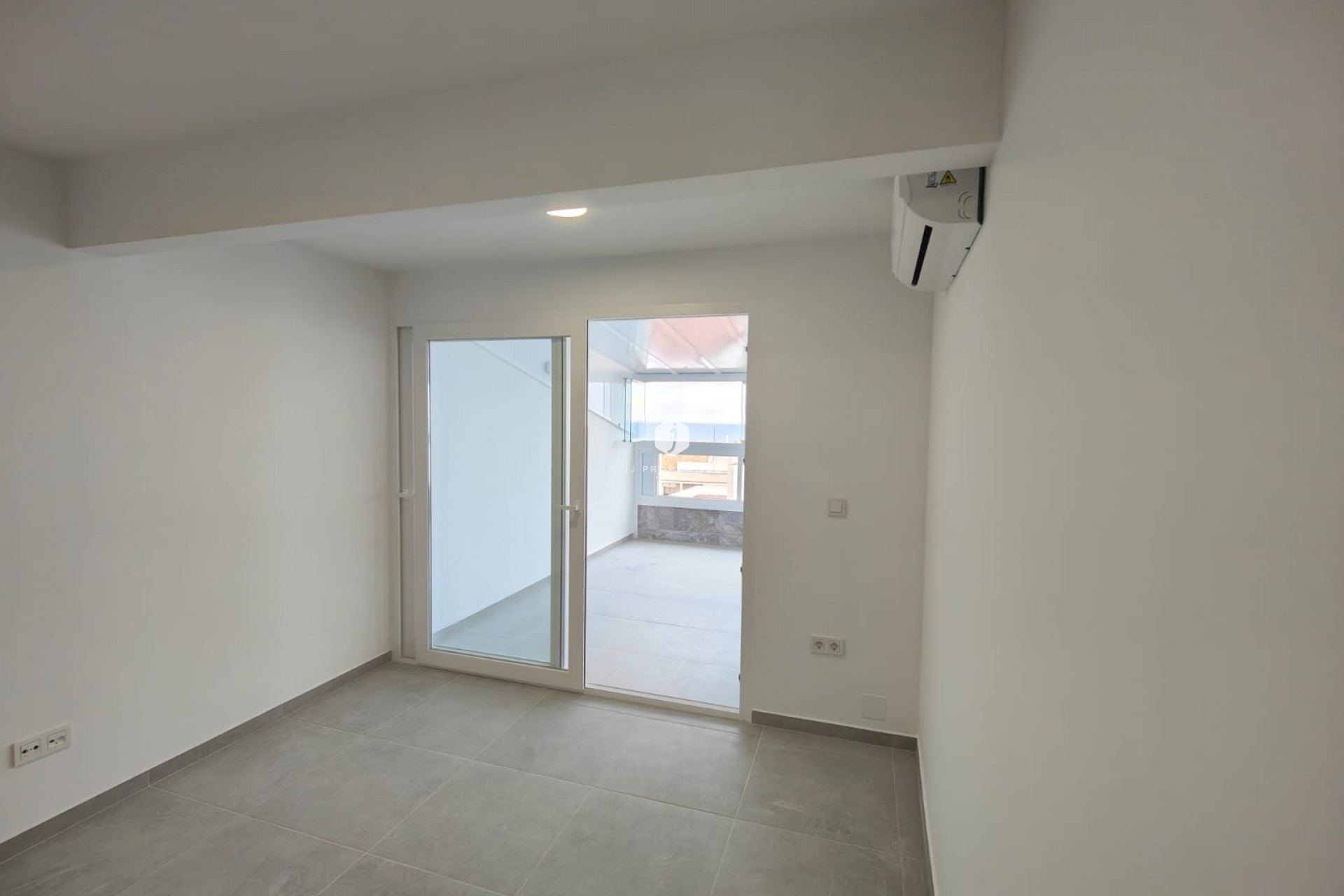 D'occasion - Appartement -
Torrevieja - Costa Blanca