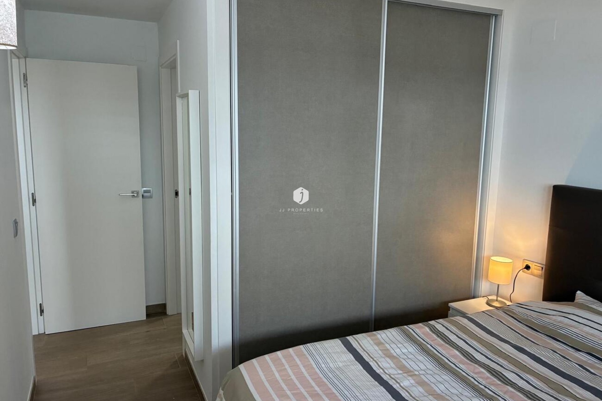 D'occasion - Appartement -
Torrevieja - Costa Blanca