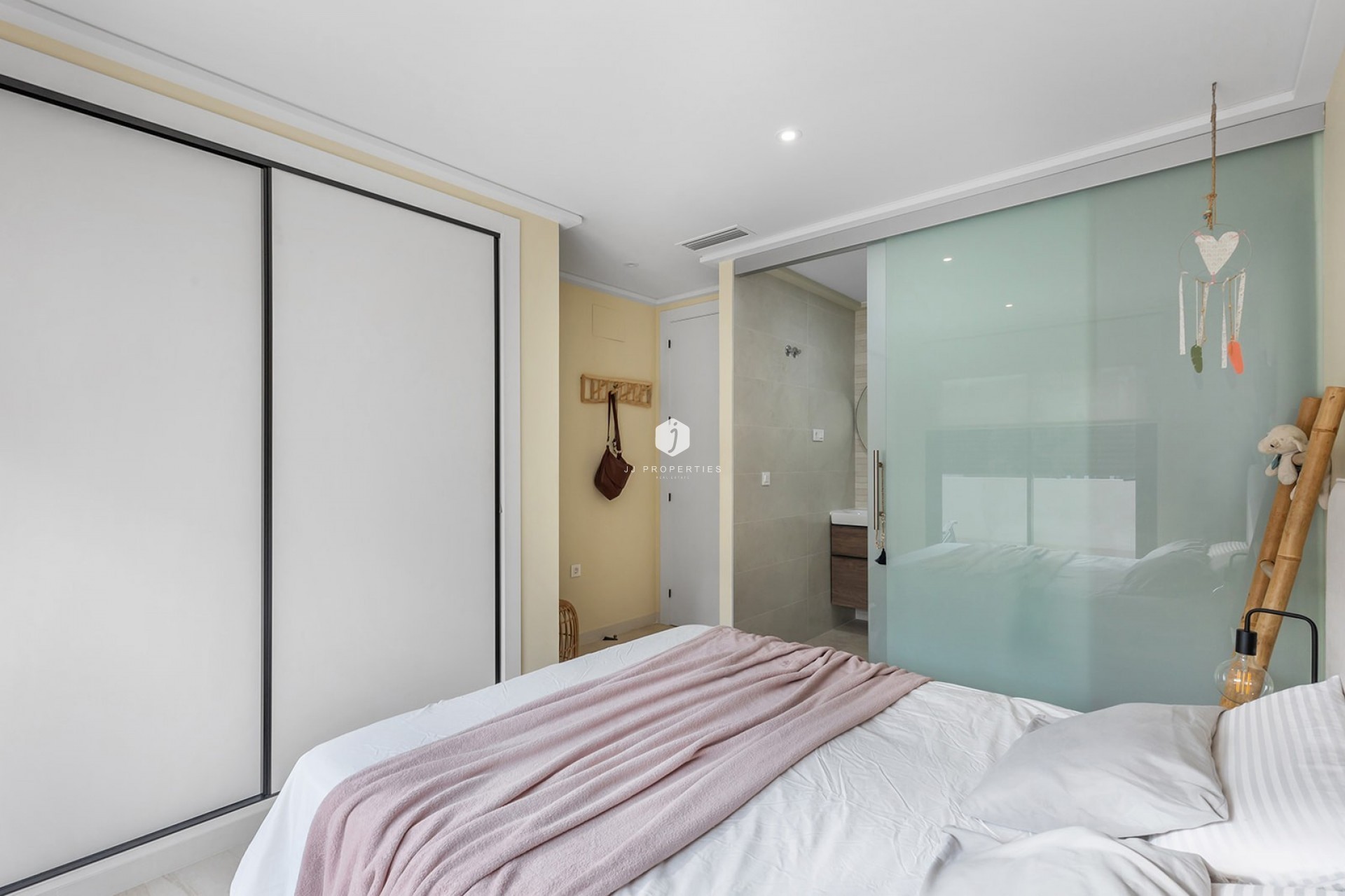 D'occasion - Appartement -
Torrevieja - Costa Blanca