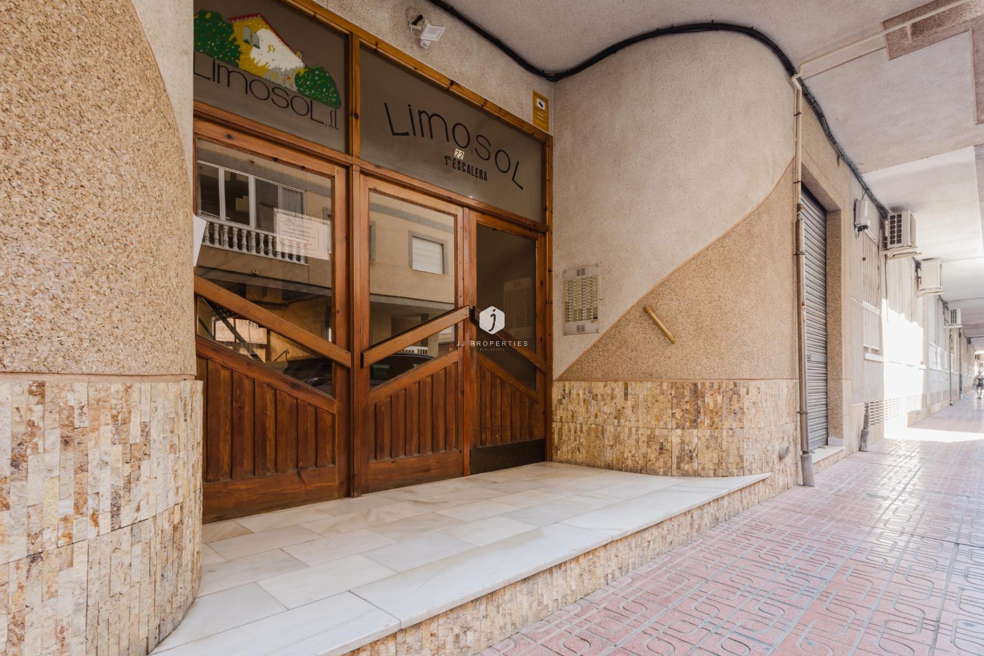 D'occasion - Appartement -
Torrevieja - Costa Blanca