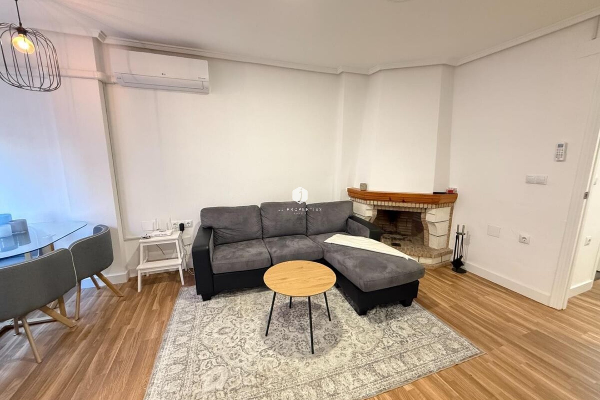 D'occasion - Appartement -
Torrevieja - Costa Blanca