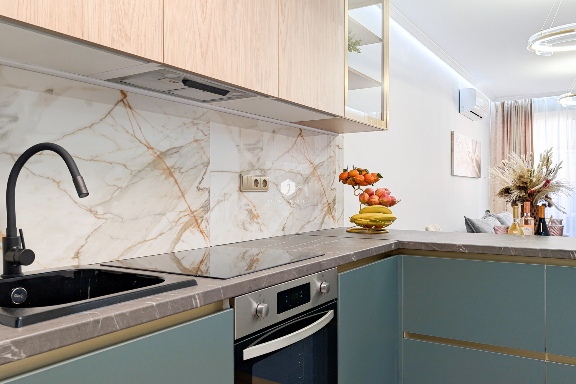 D'occasion - Appartement -
Torrevieja - Costa Blanca