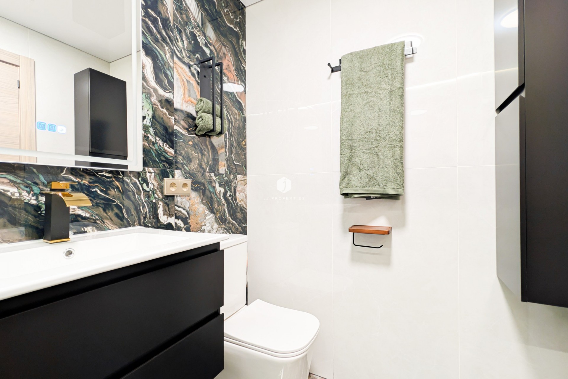 D'occasion - Appartement -
Torrevieja - Costa Blanca