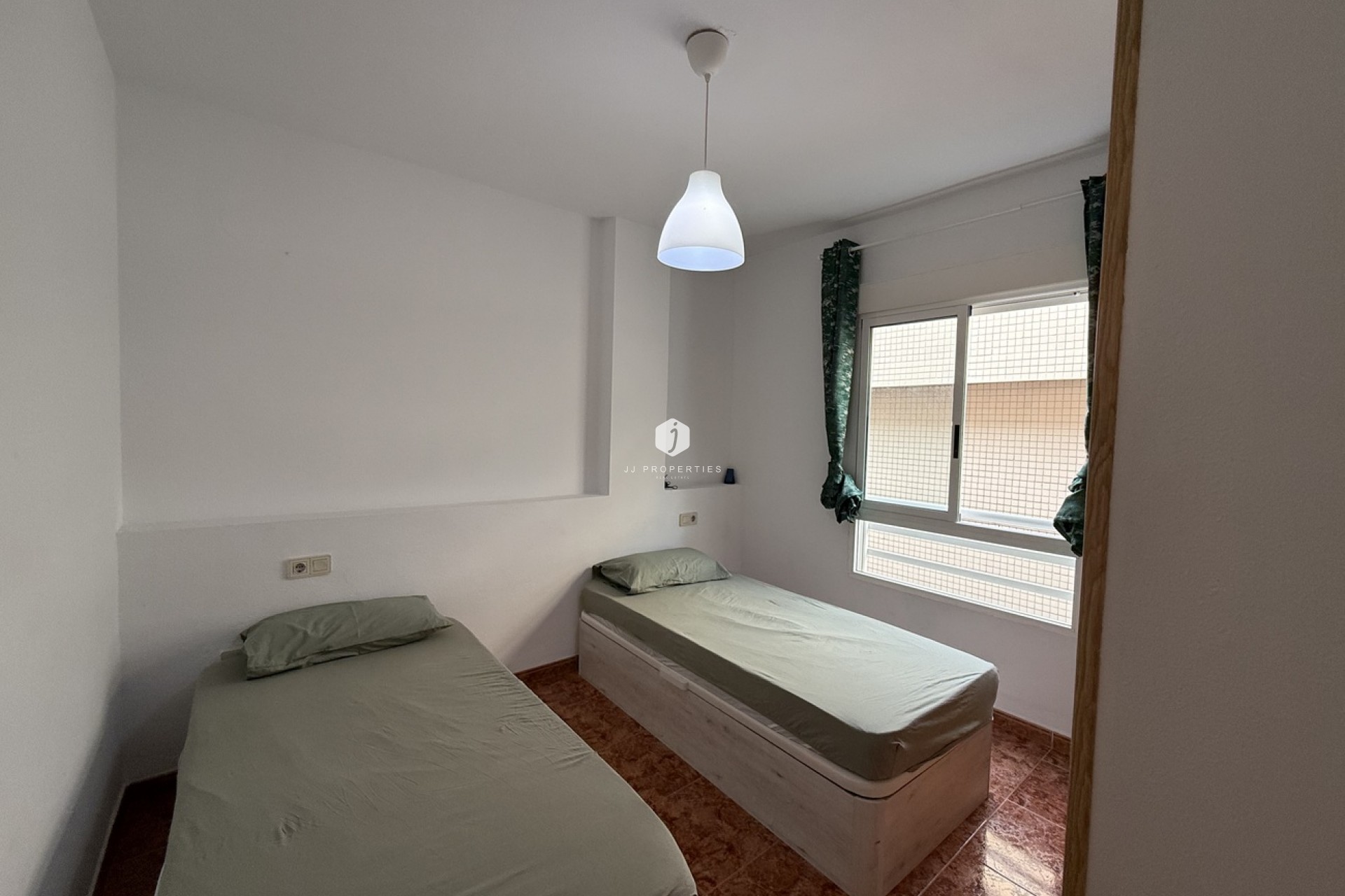 D'occasion - Appartement -
Torrevieja - Costa Blanca