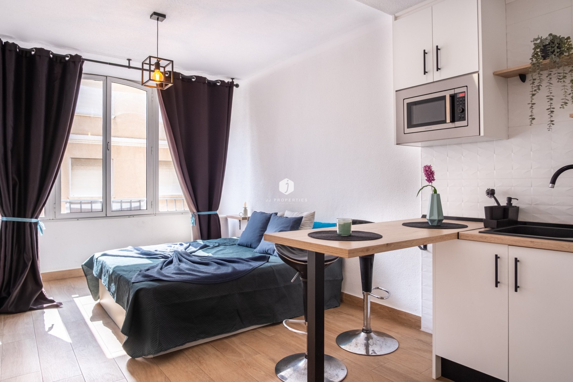 D'occasion - Appartement -
Torrevieja - Costa Blanca