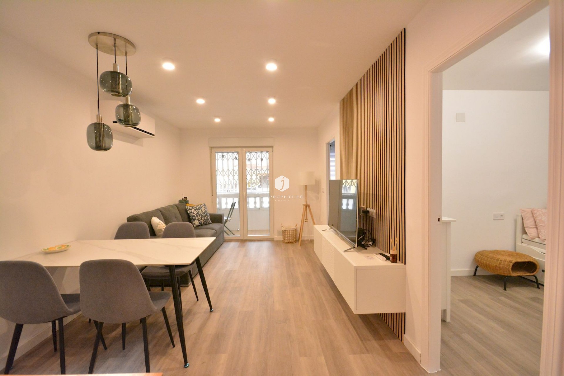 D'occasion - Appartement -
Torrevieja - Costa Blanca