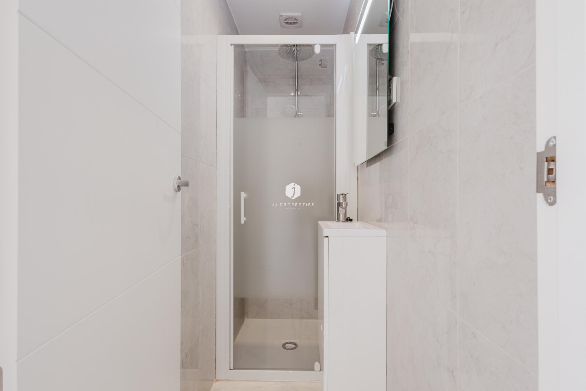 D'occasion - Appartement -
Torrevieja - Costa Blanca