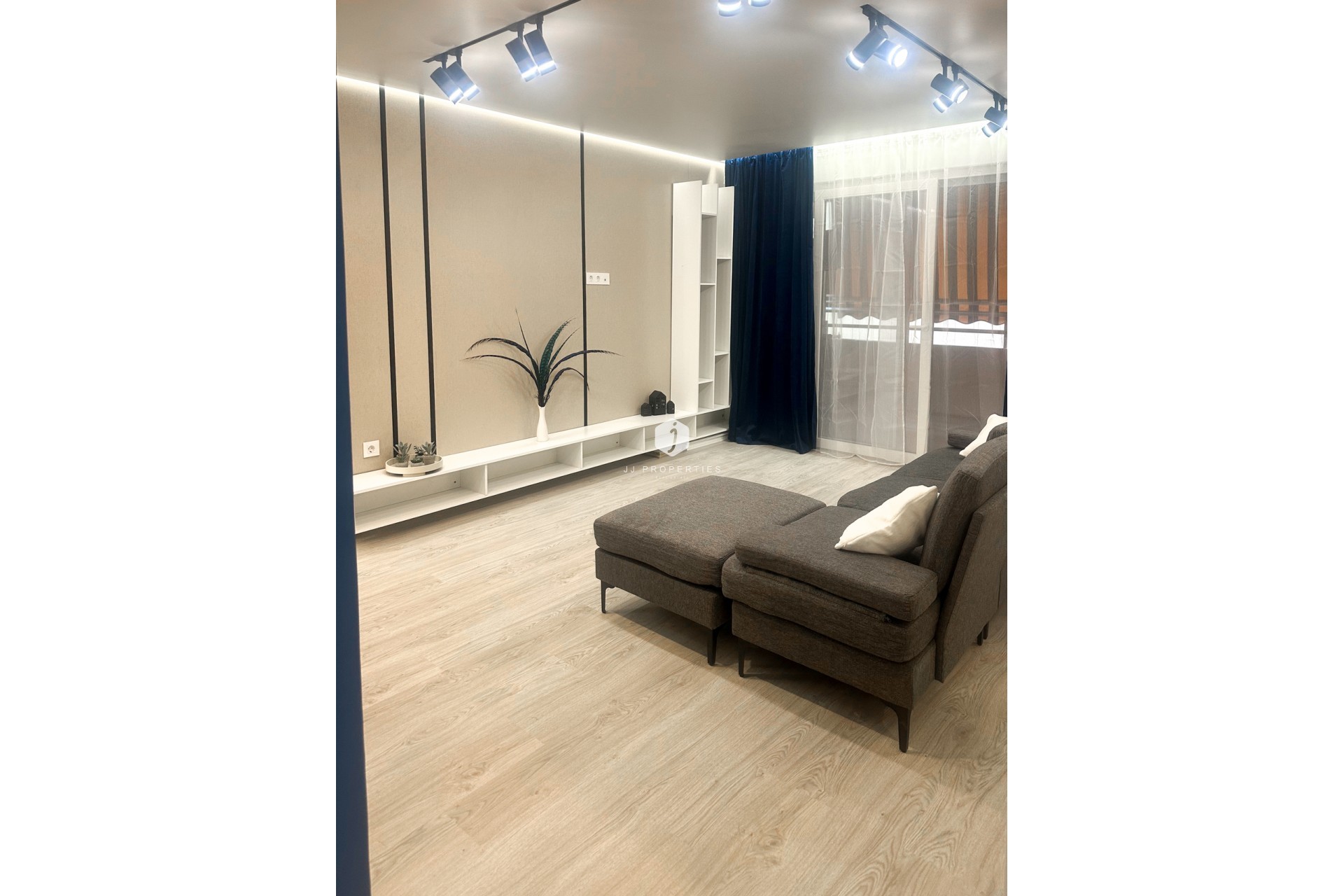 D'occasion - Appartement -
Torrevieja - Costa Blanca