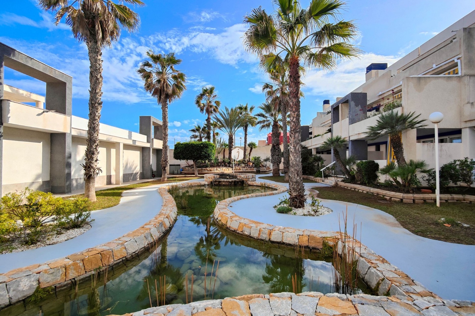 D'occasion - Appartement -
Torrevieja - Costa Blanca